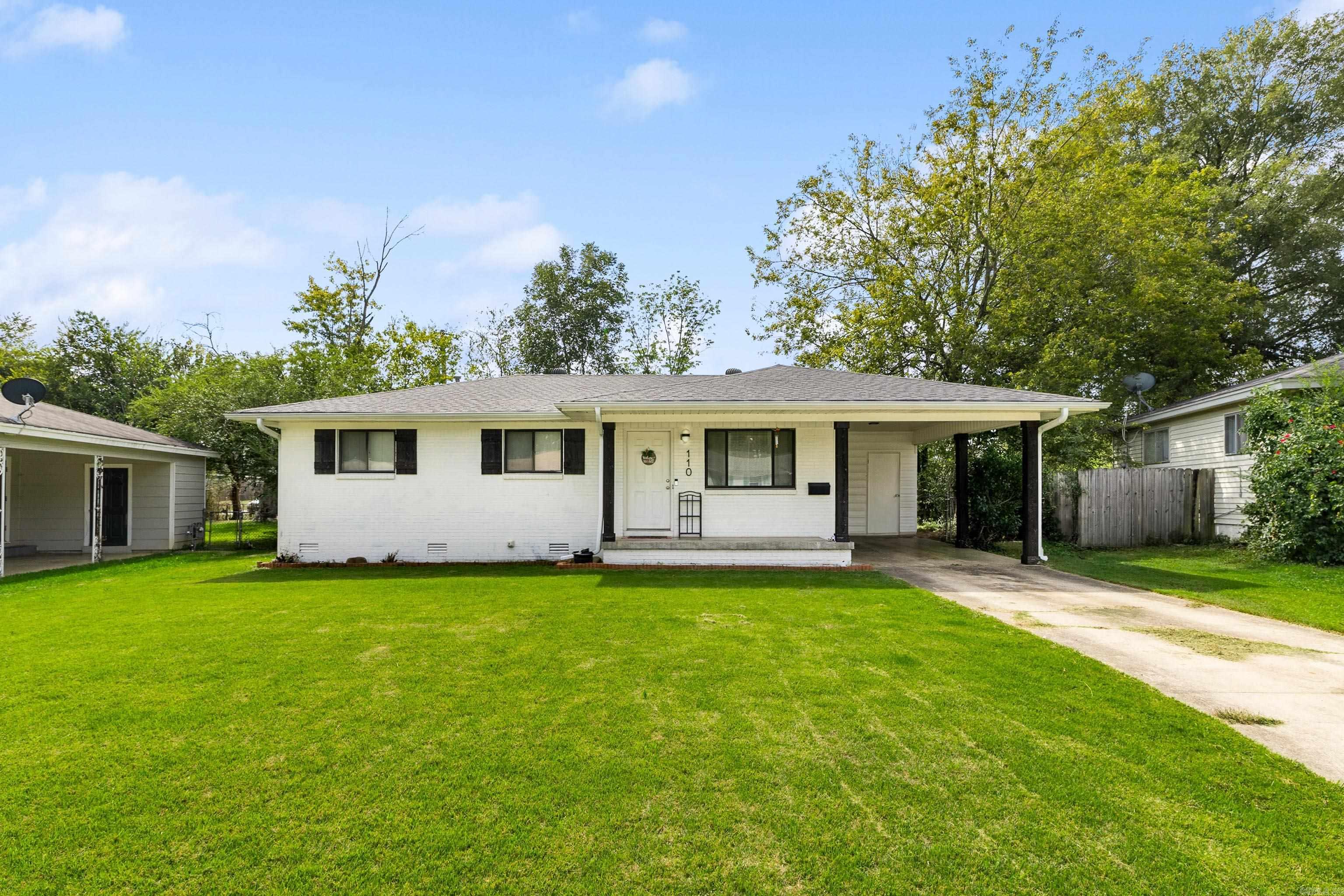 ELLIS ACRES - Residential