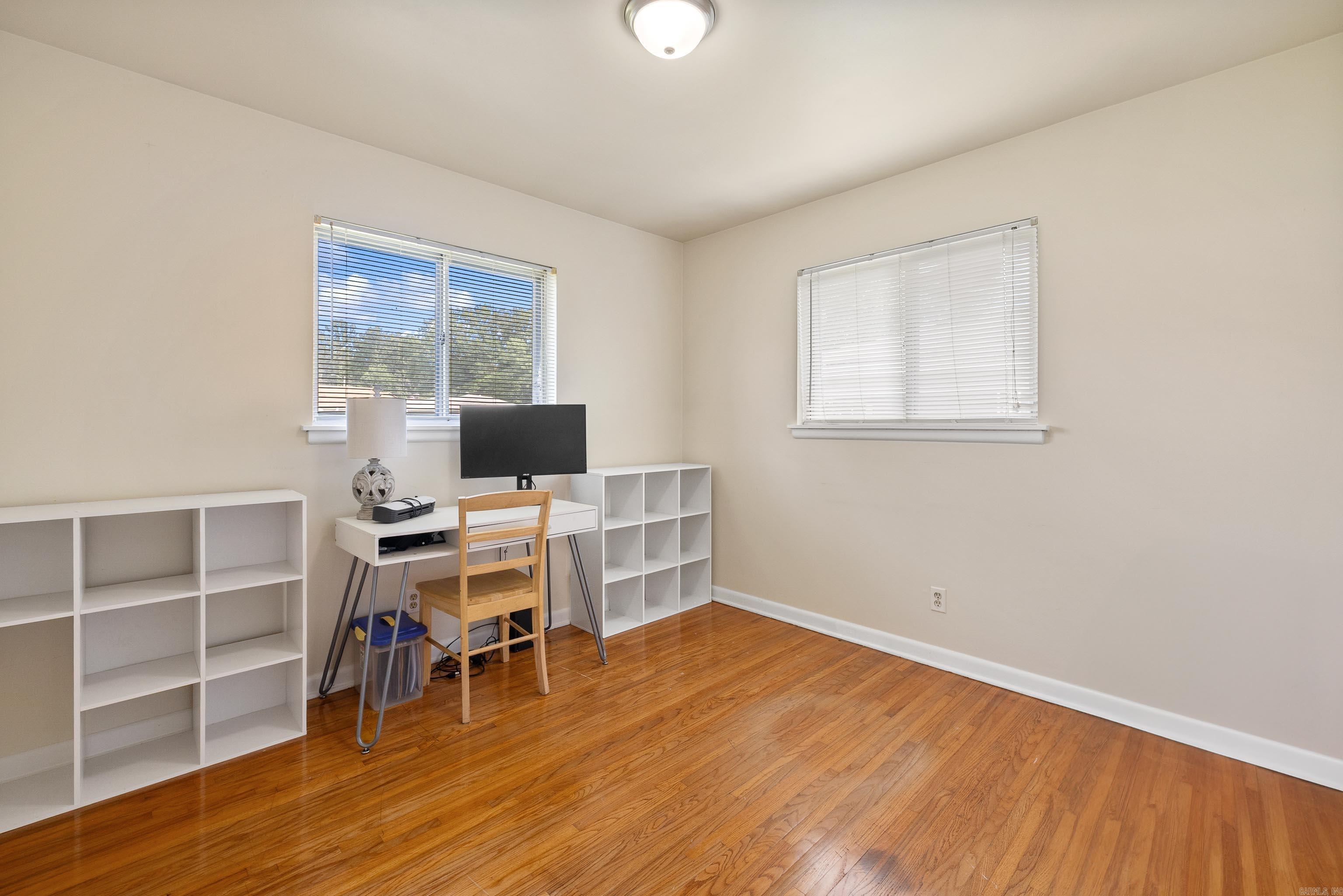 ELLIS ACRES - Residential