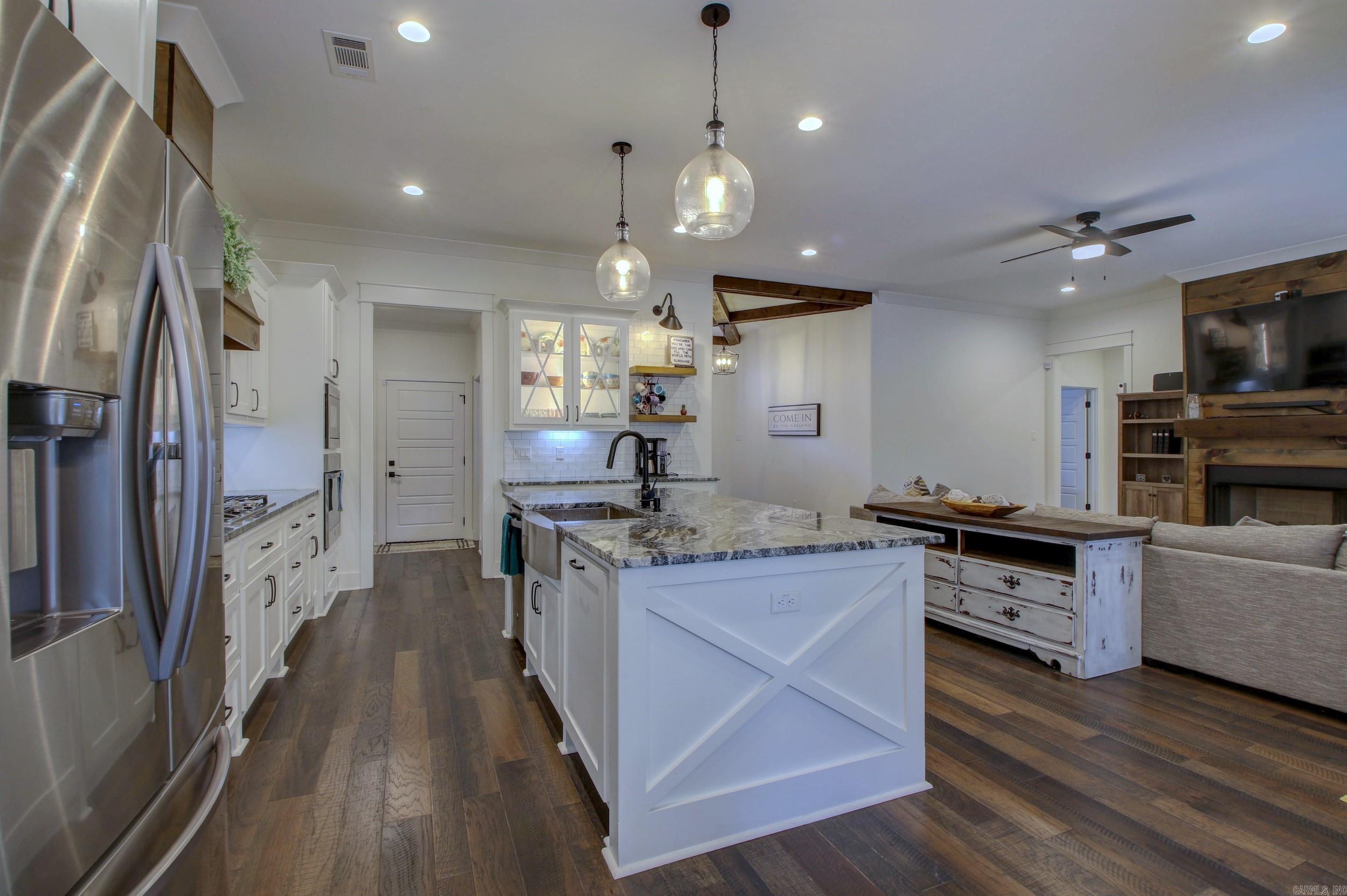 CREEKSIDE ADDN - Residential