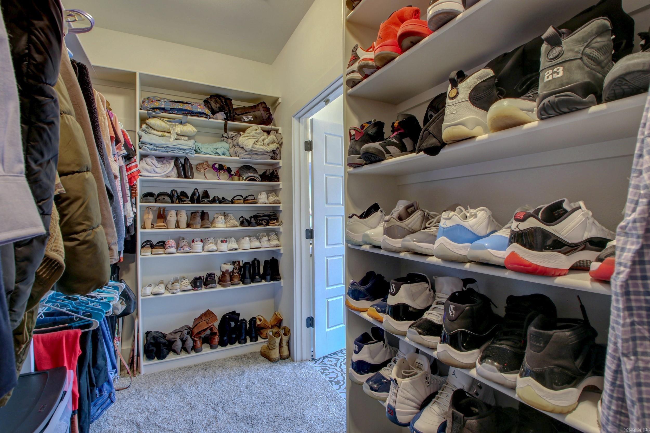 CREEKSIDE ADDN - Residential