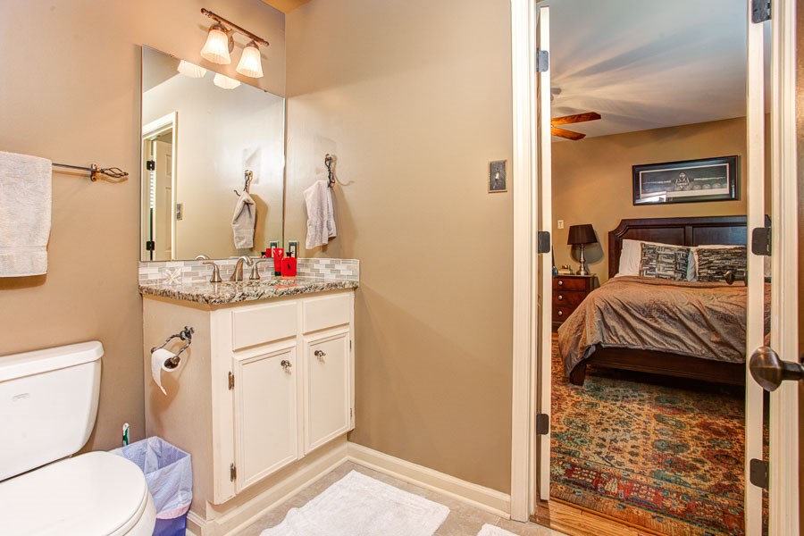 HICKORY CREEK - Residential