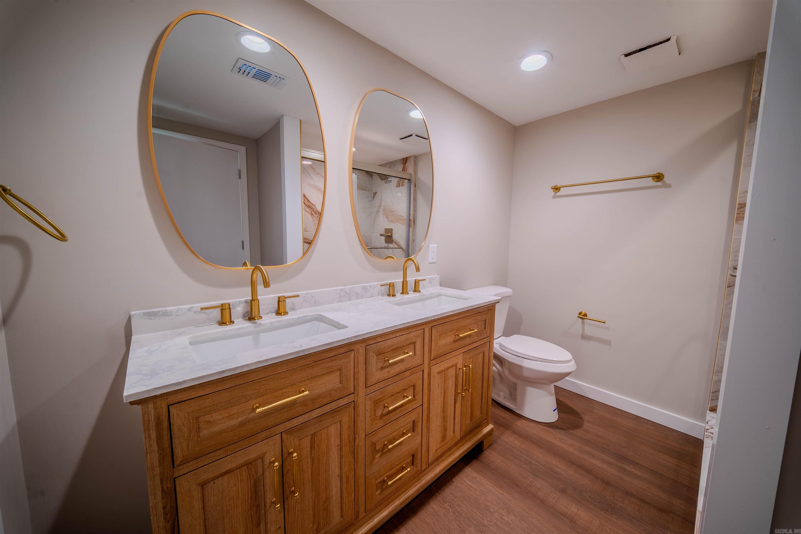 WEST WOODS - Residential