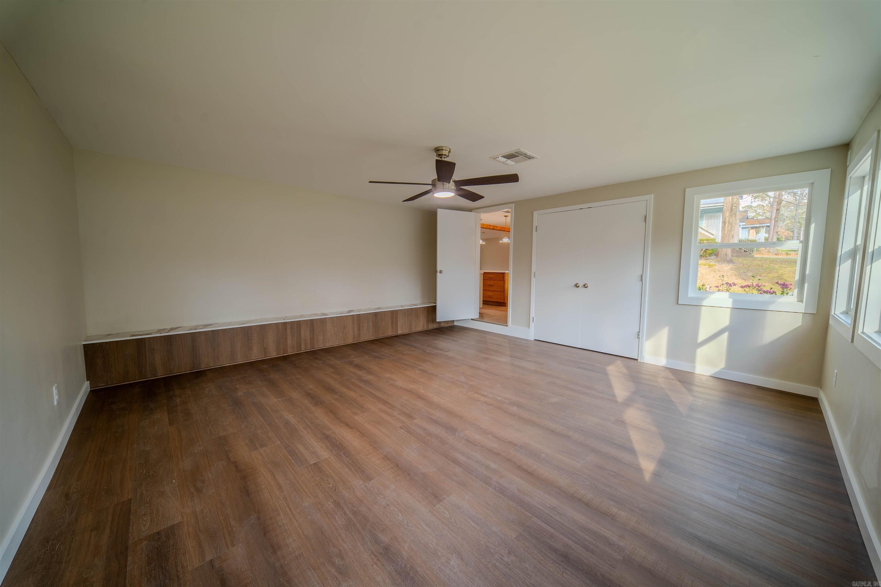 WEST WOODS - Residential