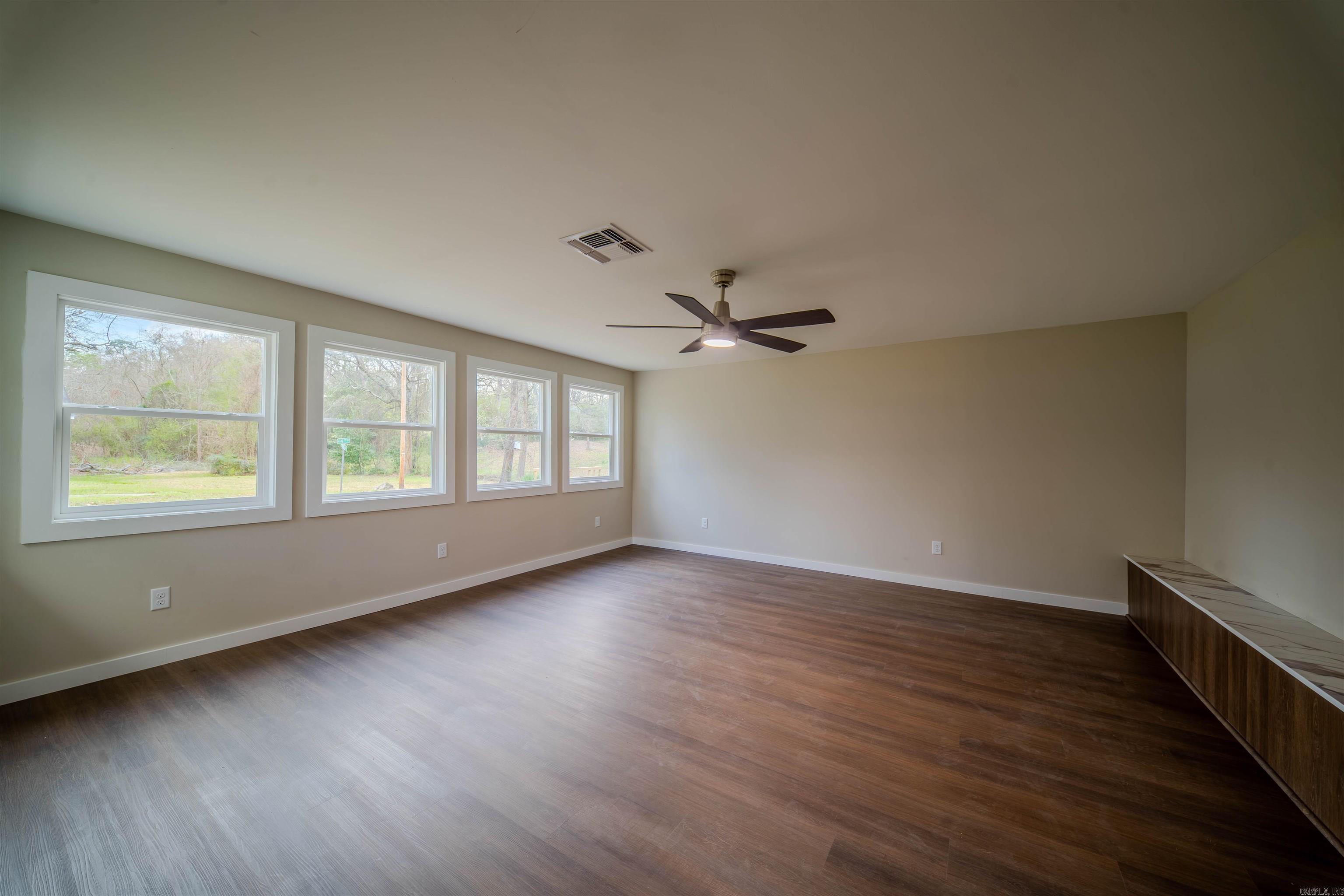 WEST WOODS - Residential