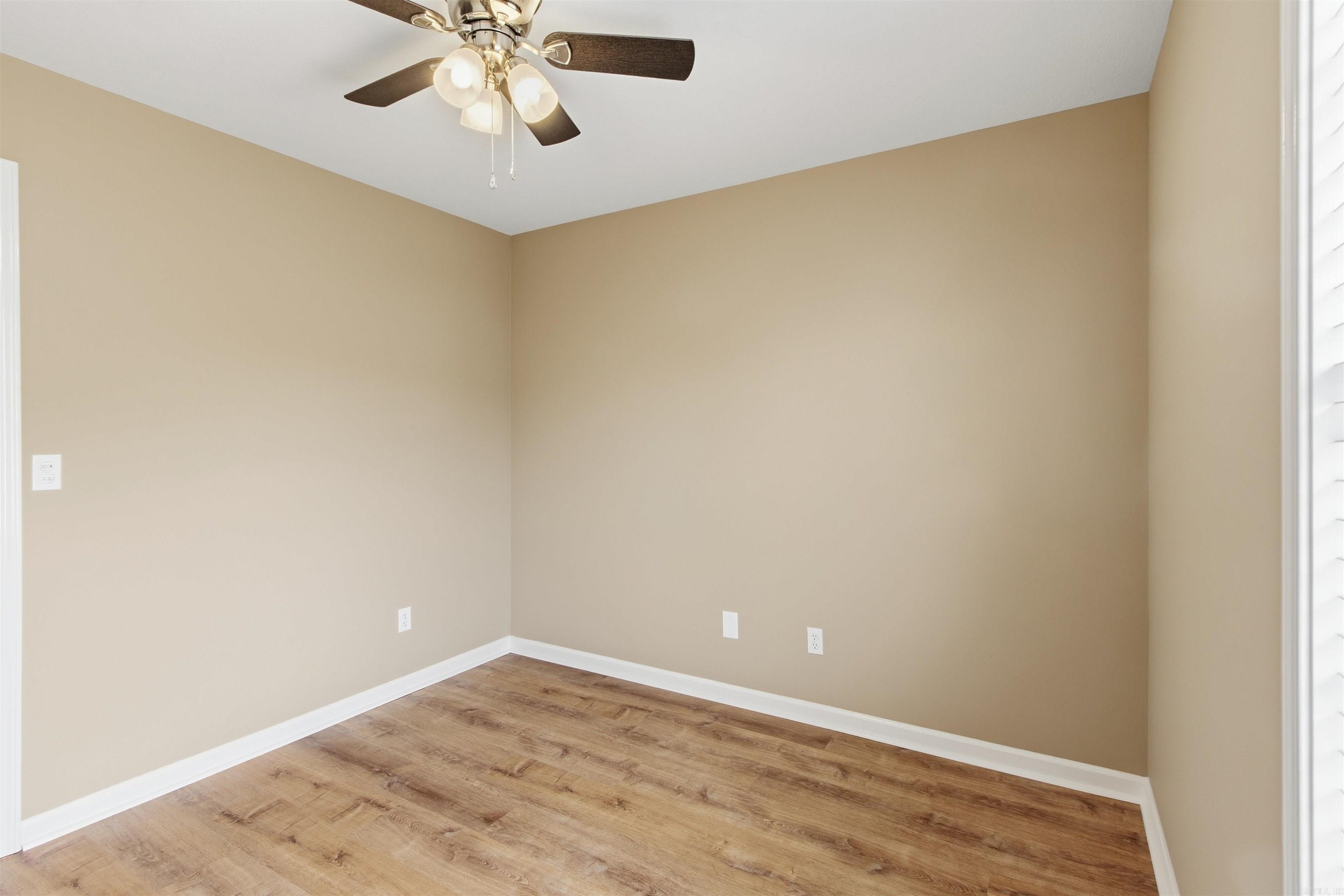 WOODLAND HEIGHTS - Residential