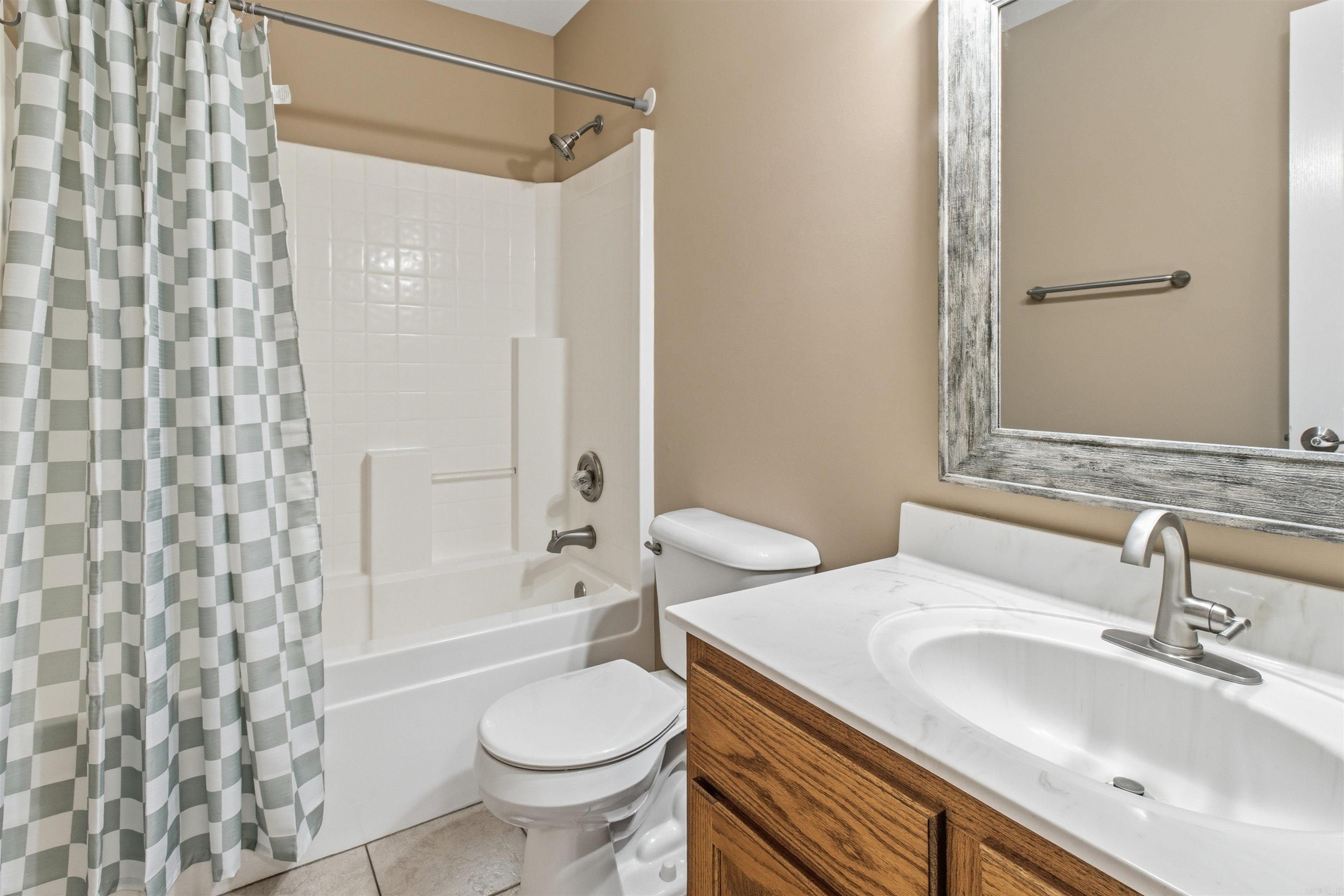 WOODLAND HEIGHTS - Residential