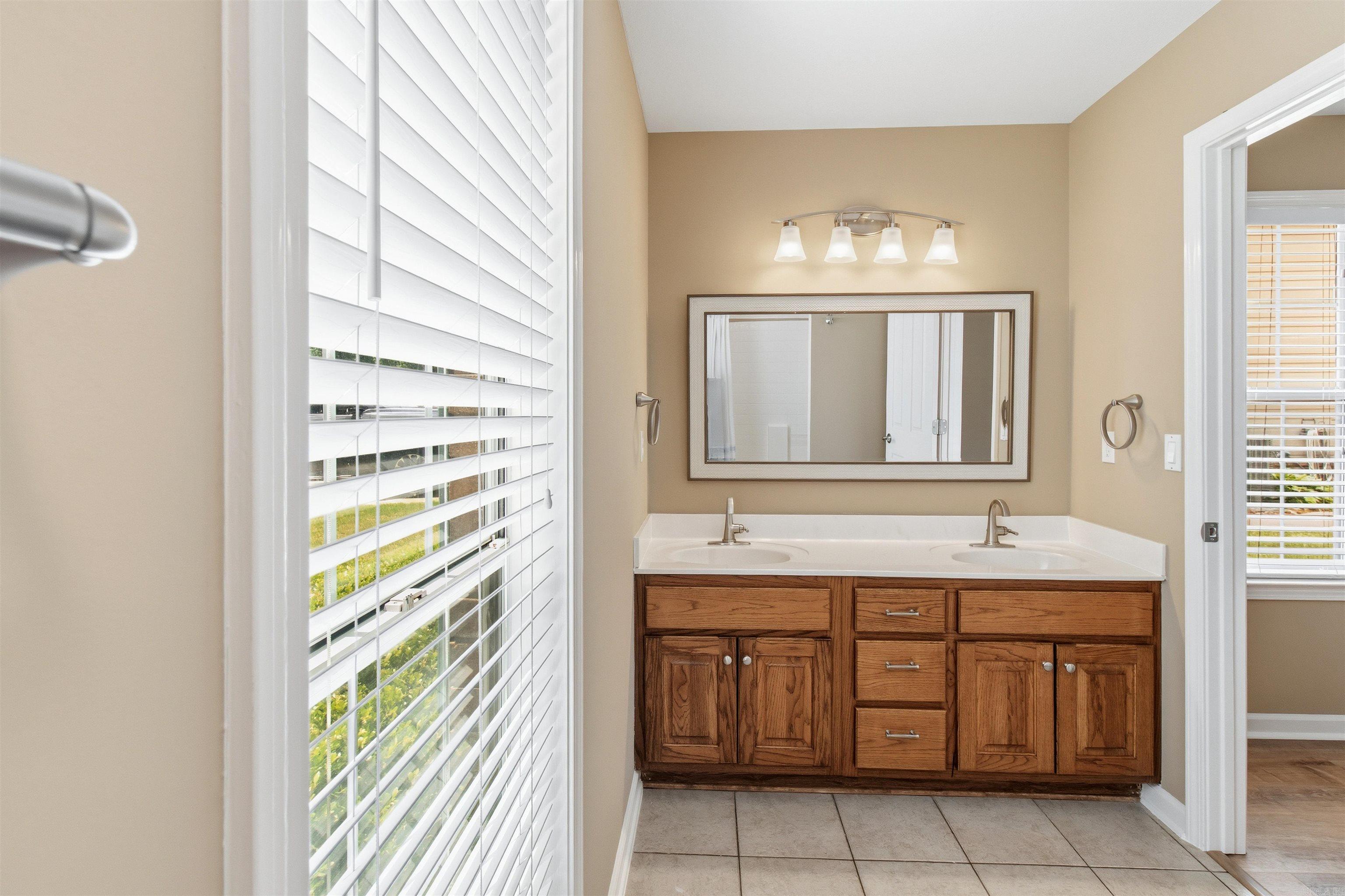 WOODLAND HEIGHTS - Residential