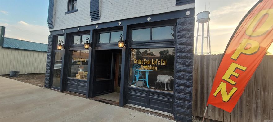 Business, building and land for sale. All restaurant equipment and supplies are included. The entire first floor of the building has been renovated since purchased in 2023 and was converted from a retail business space into a one-of-a-kind, industrial/rustic themed family restaurant. Seller currently serves a variety of daily lunch and dinner plate options along with a unique menu of specialty sandwiches, soups, salads, and sides. Four-top table seating for 40 customers in addition to several barstool spaces offer diners a relaxed, intimate atmosphere to gather and share a quick bite or linger with family, friends, or colleagues over a delicious meal and dessert. Interior stairs (outside of the dining area), lead to a second level that could be renovated for residential use.