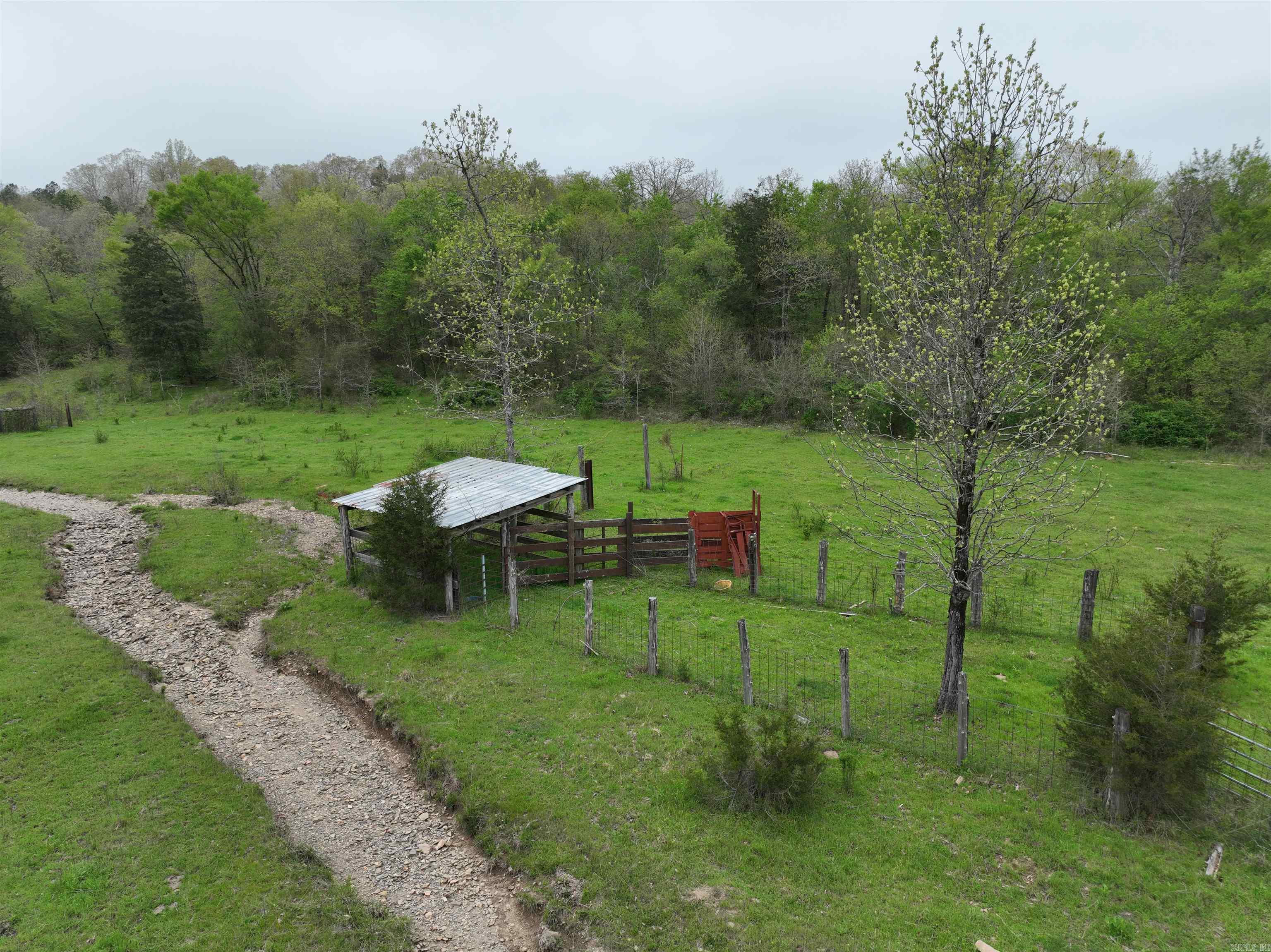 Metes & Bounds - Land