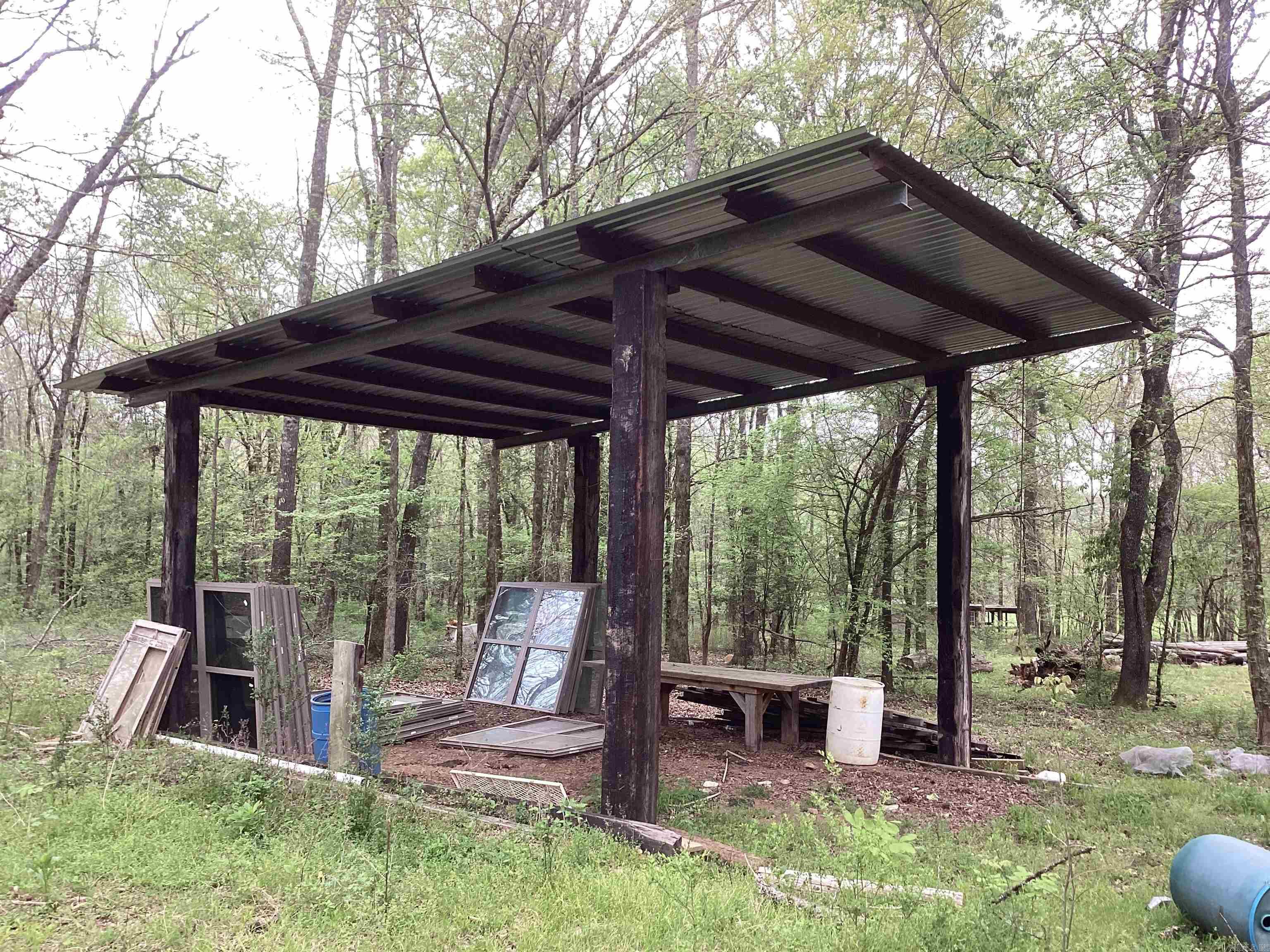 Metes & Bounds - Land