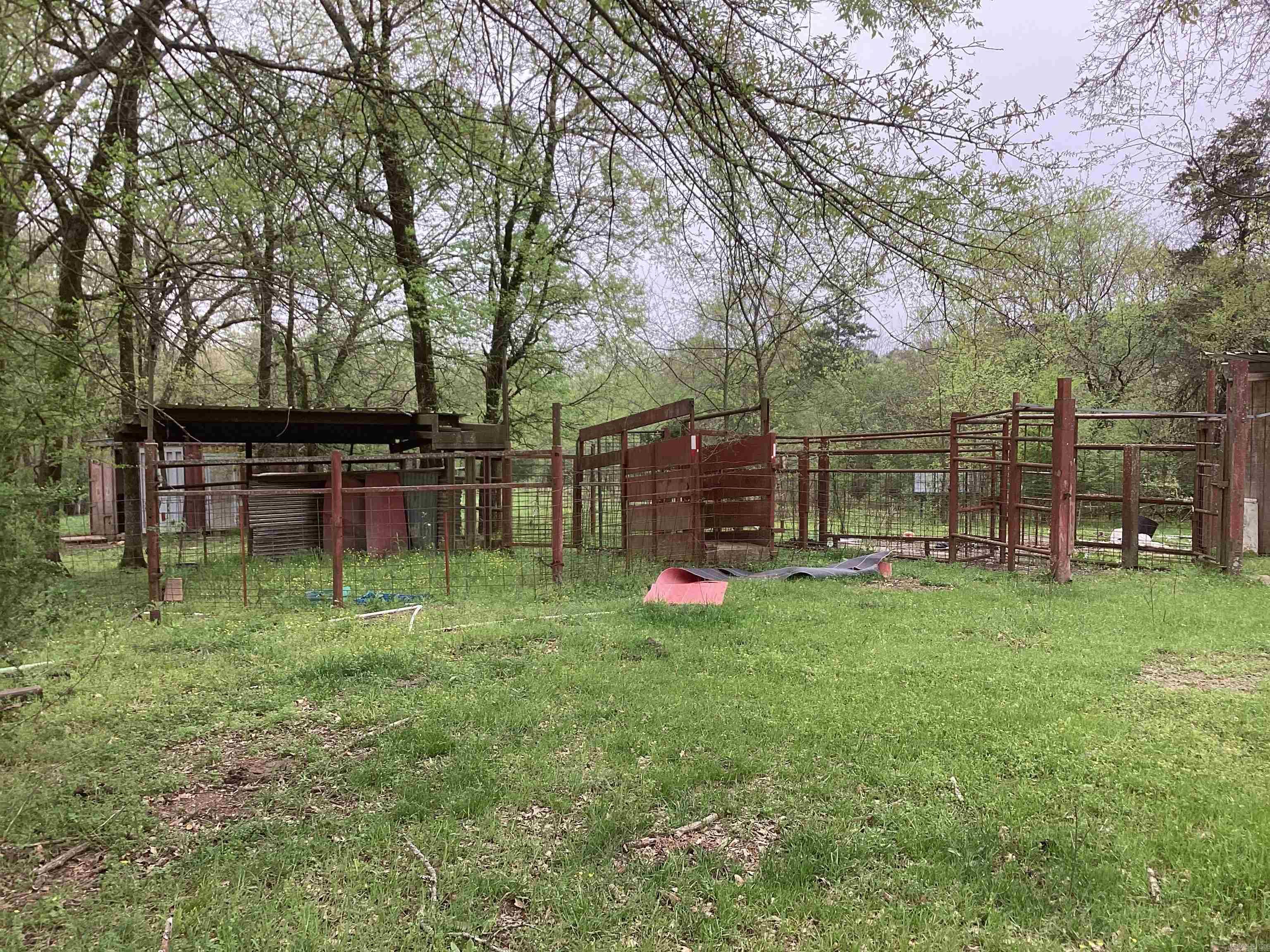 Metes & Bounds - Land