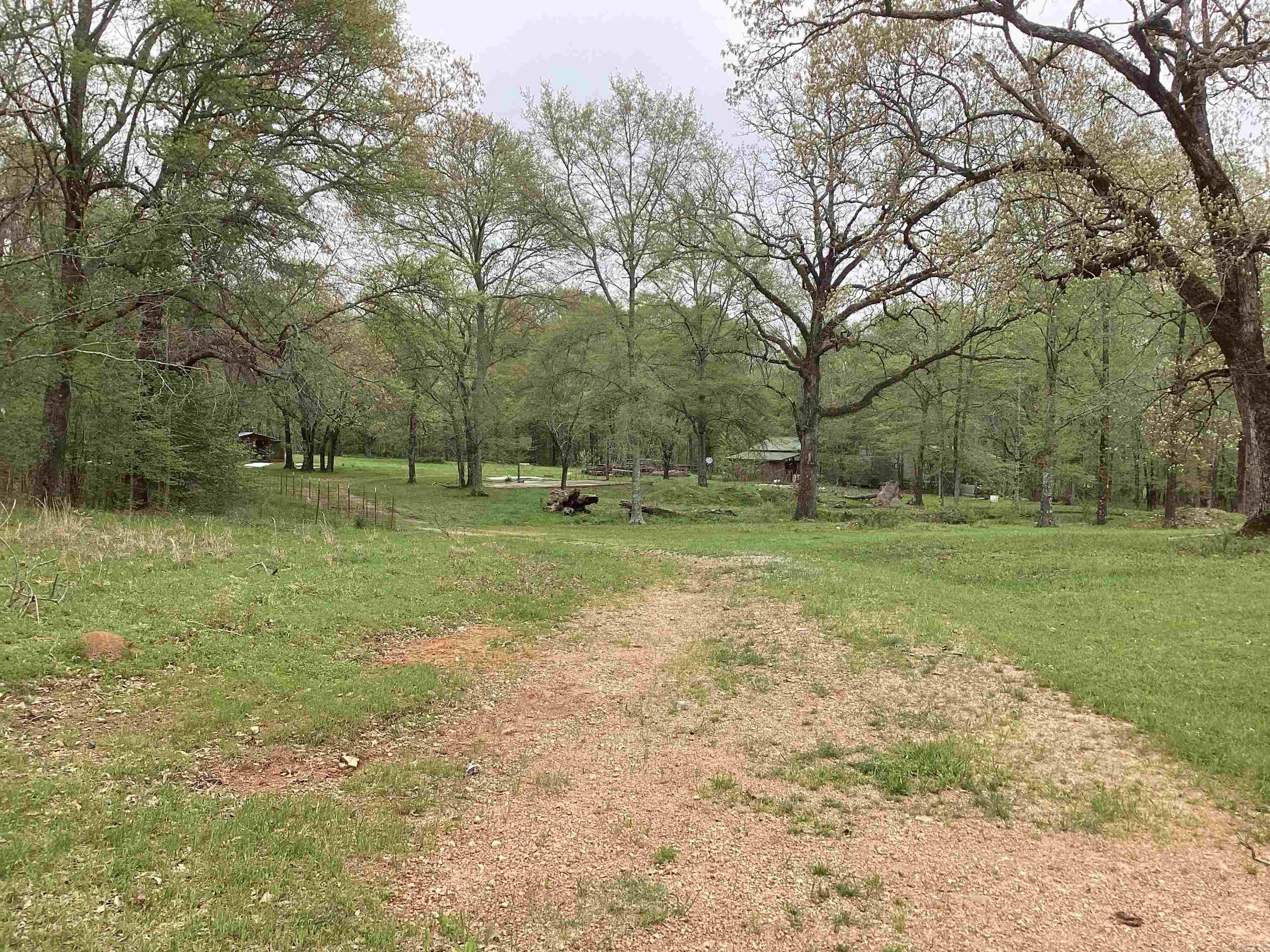 Metes & Bounds - Land