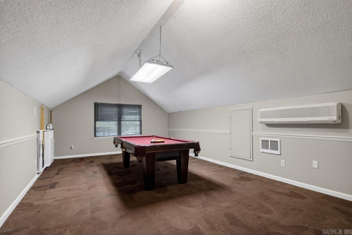 OTTER CREEK COMMUNITY - Residential