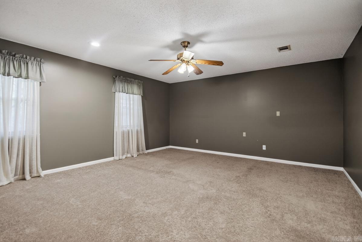 OTTER CREEK COMMUNITY - Residential