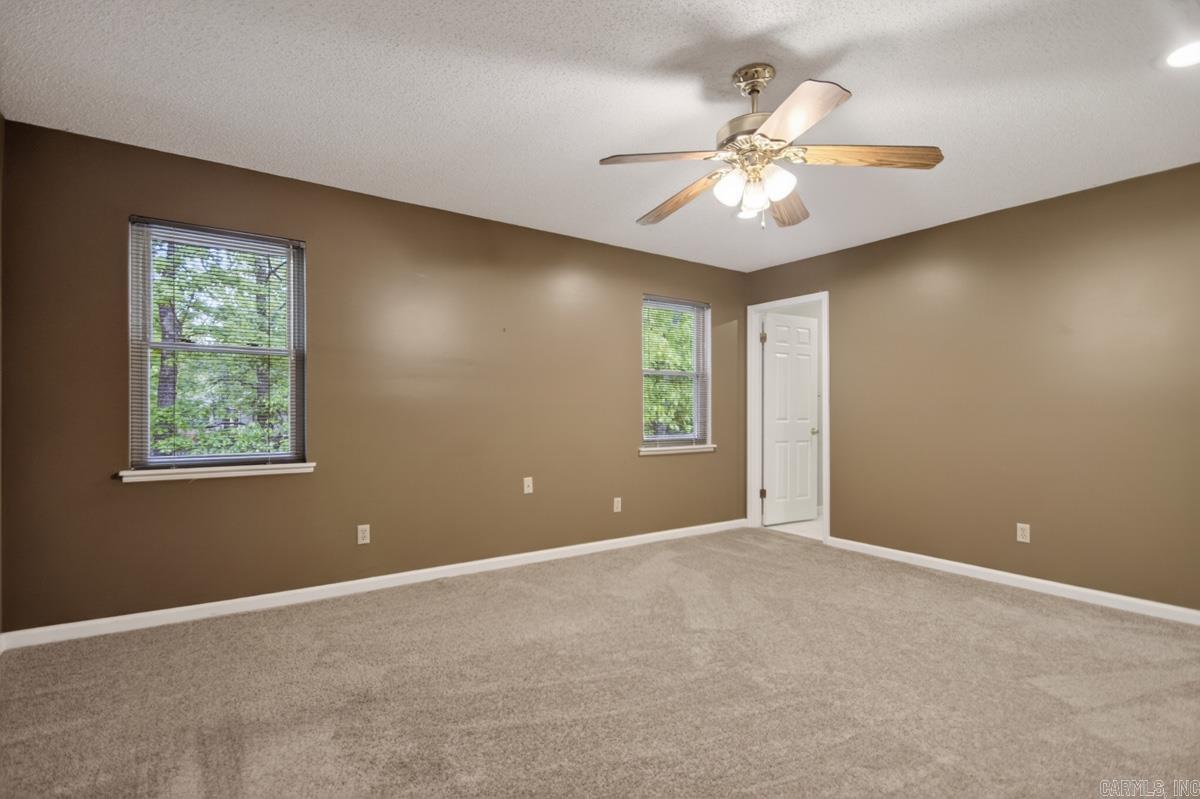 OTTER CREEK COMMUNITY - Residential