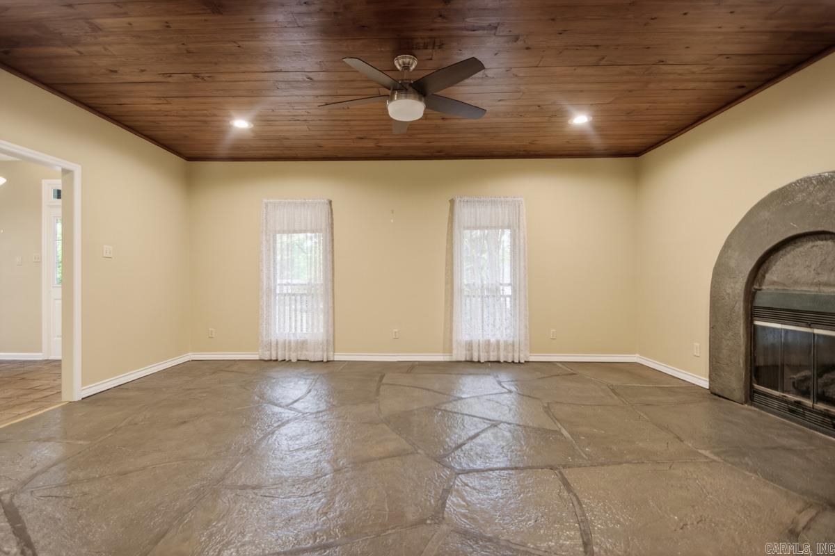 OTTER CREEK COMMUNITY - Residential