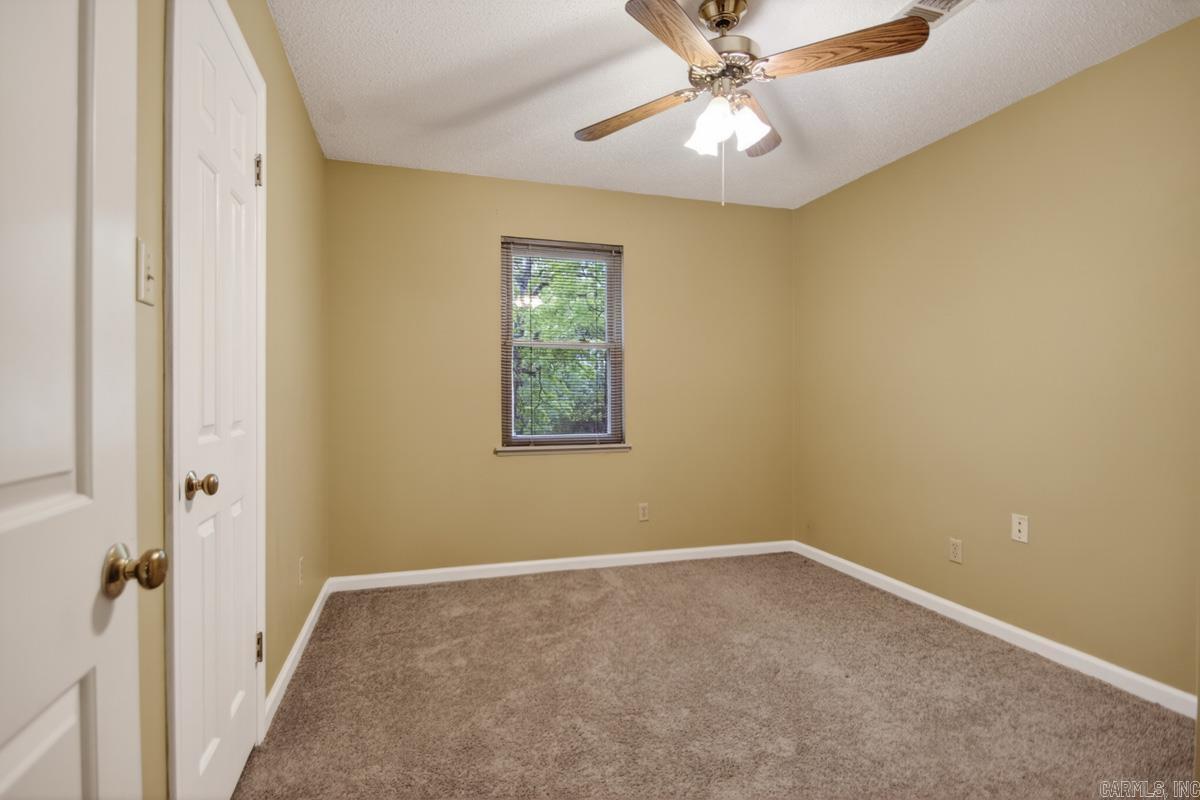 OTTER CREEK COMMUNITY - Residential