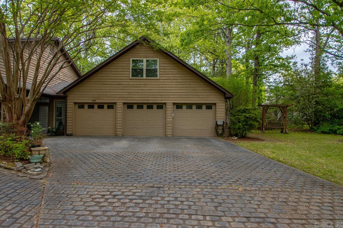 OTTER CREEK COMMUNITY - Residential