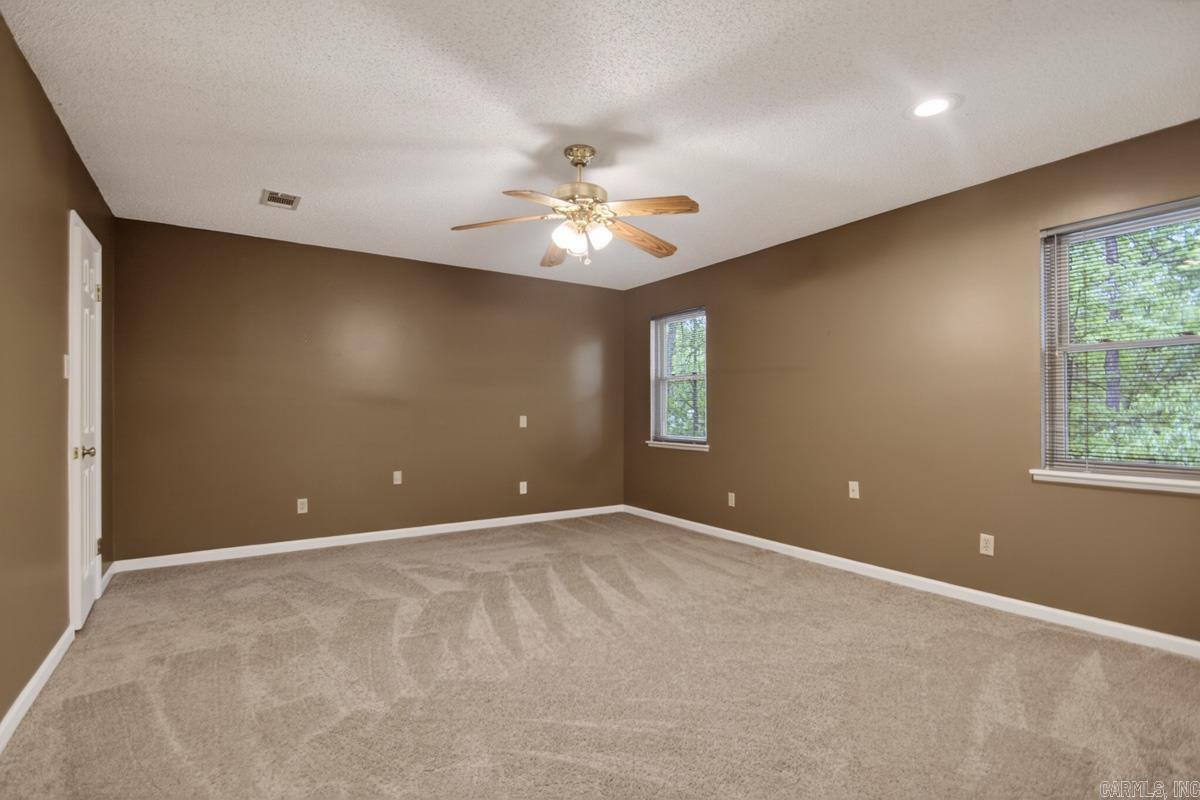 OTTER CREEK COMMUNITY - Residential