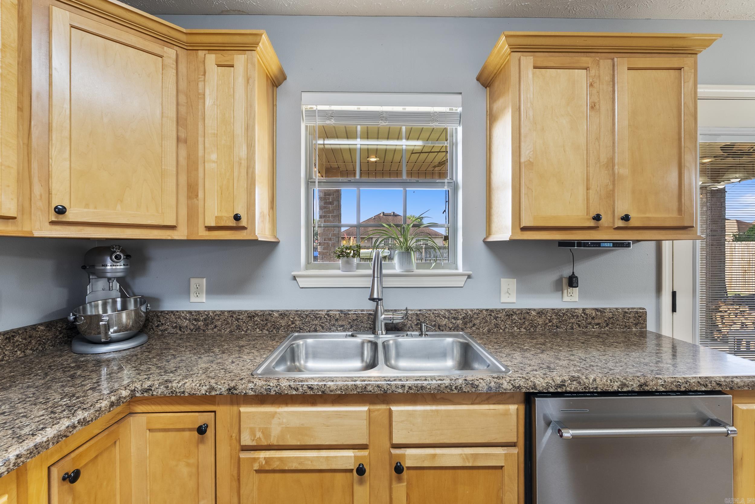 JEWELS ESTATES - Residential