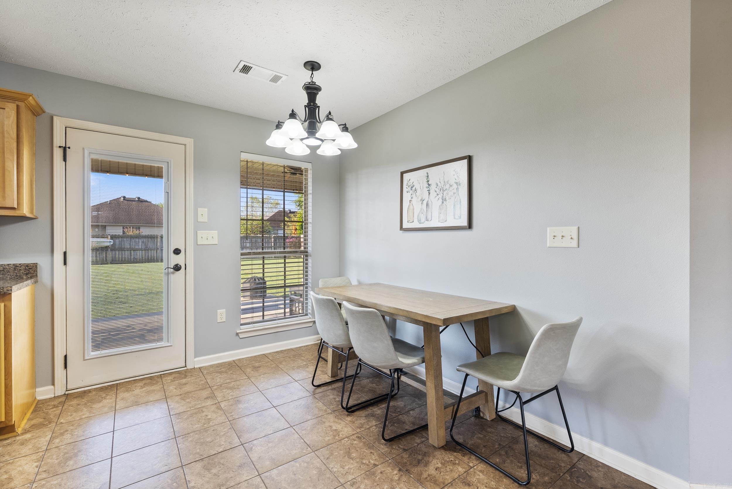 JEWELS ESTATES - Residential