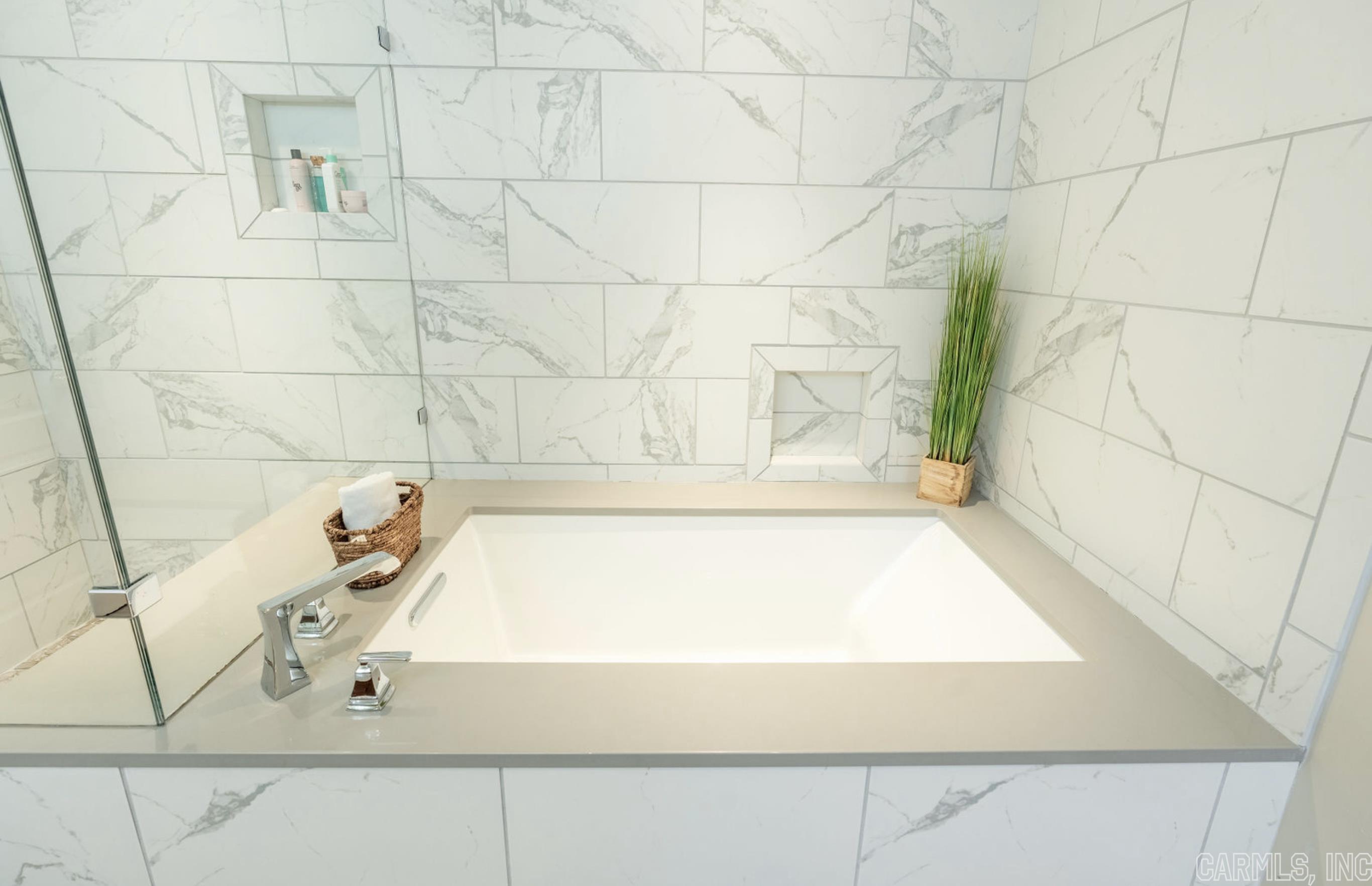 WEST POINT - Residential