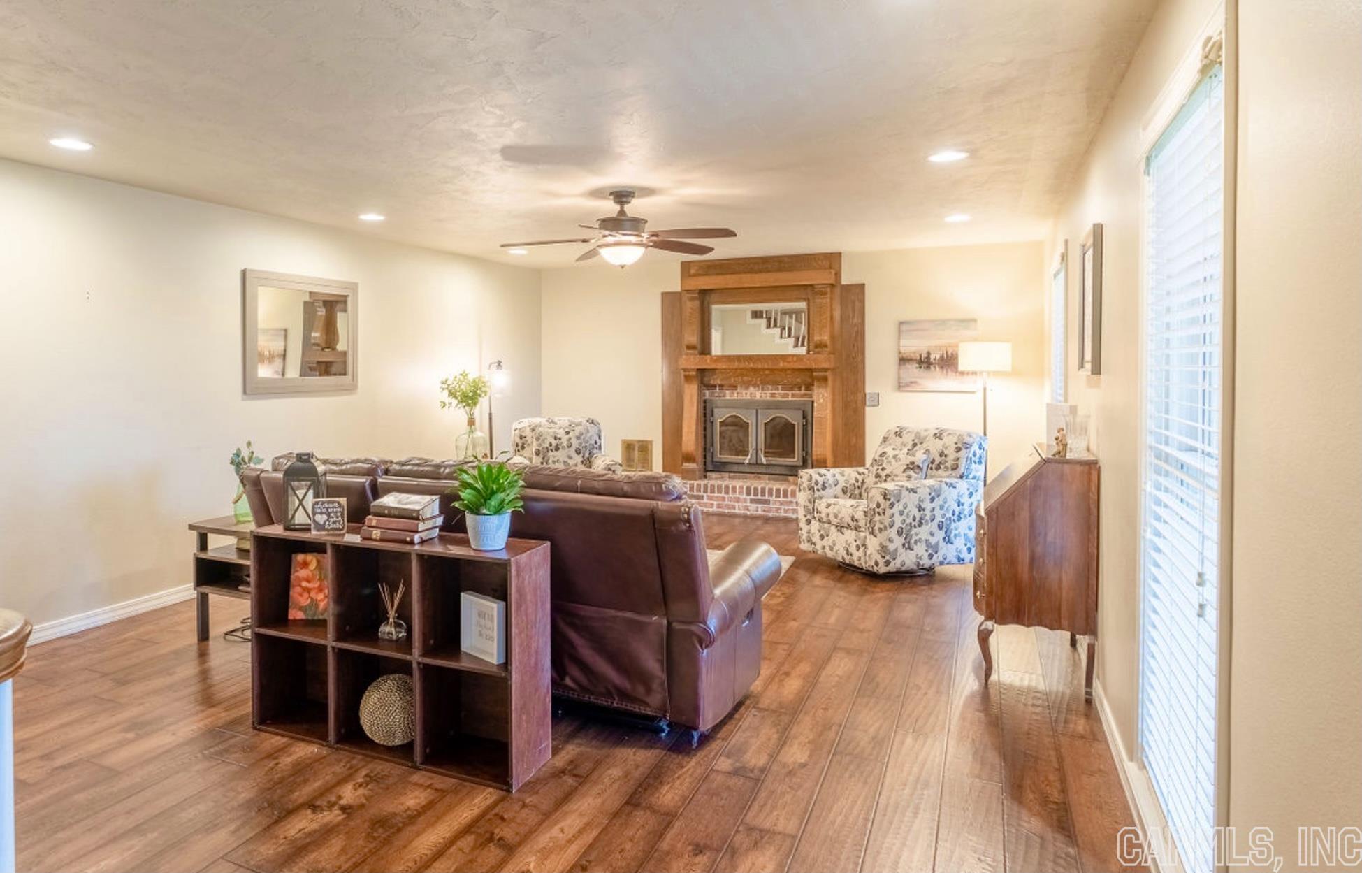 WEST POINT - Residential