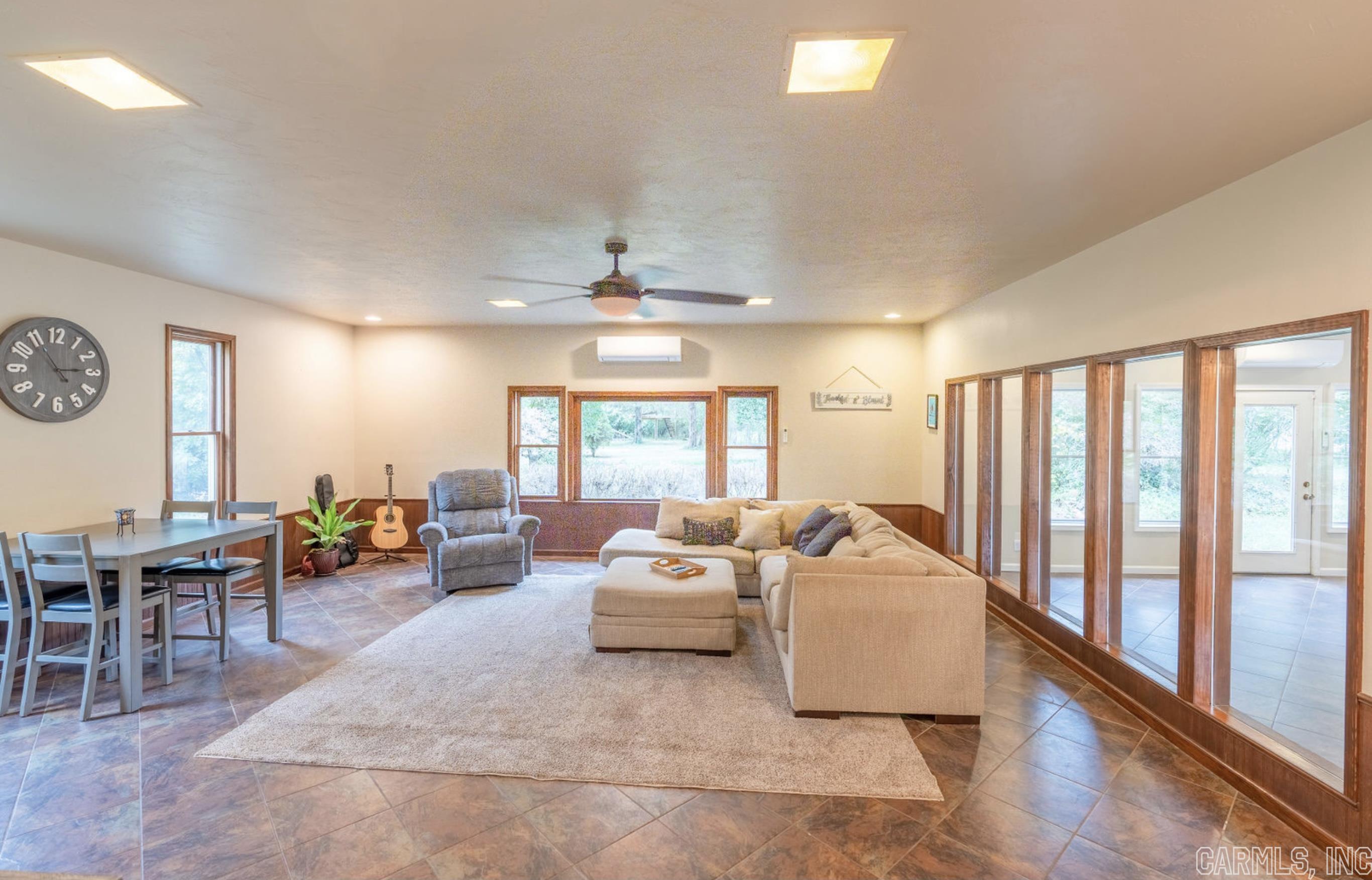 WEST POINT - Residential