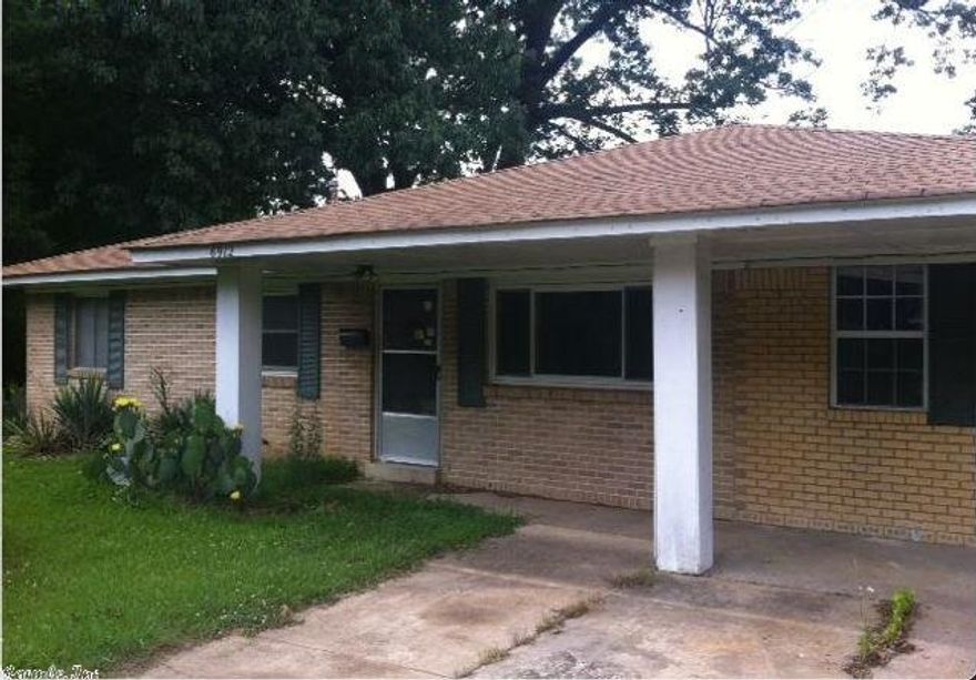 Great investment opportunity.  3br/2ba all brick home on a large level lot.  Corporate-Owned property.