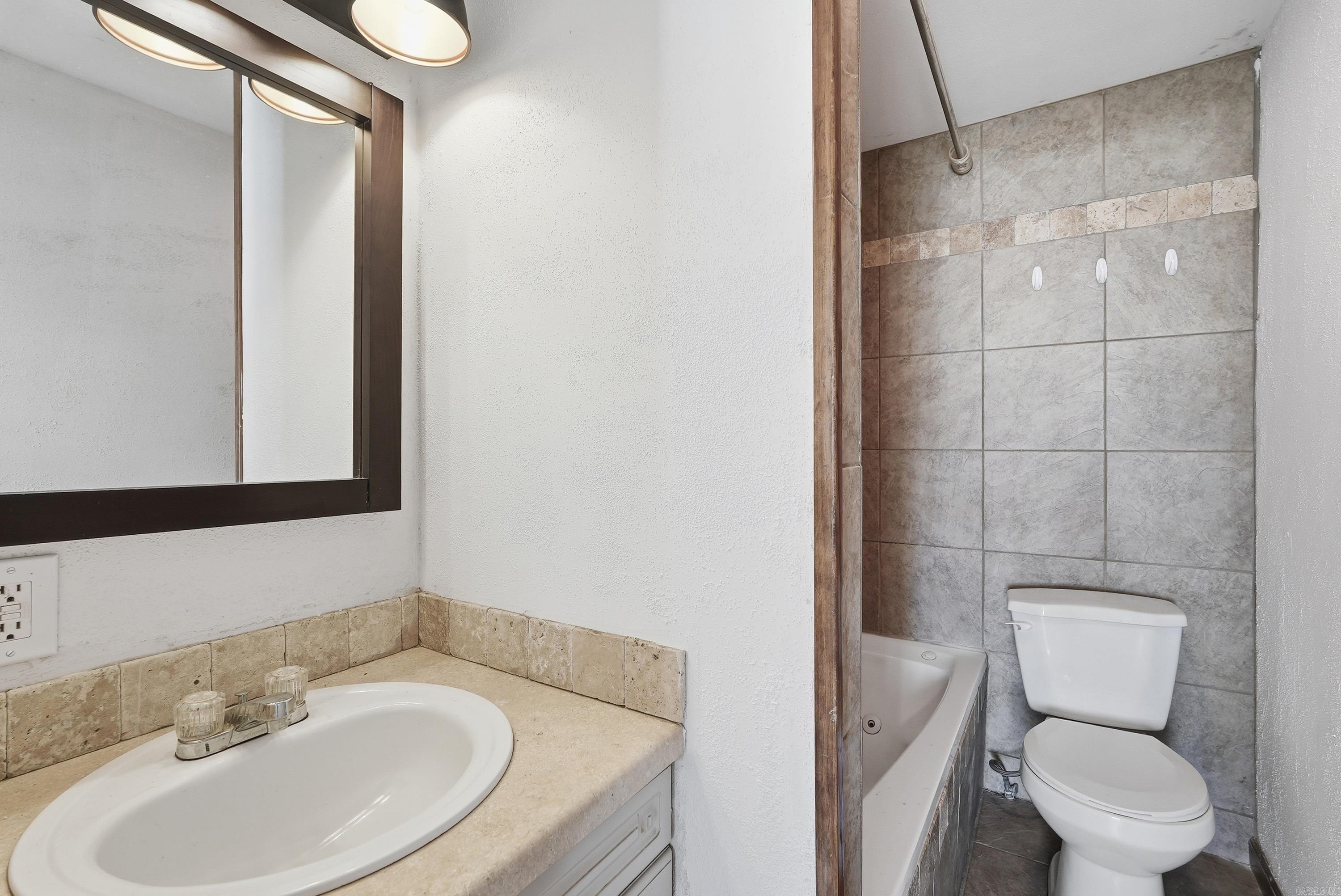 Fra-Mar - Residential