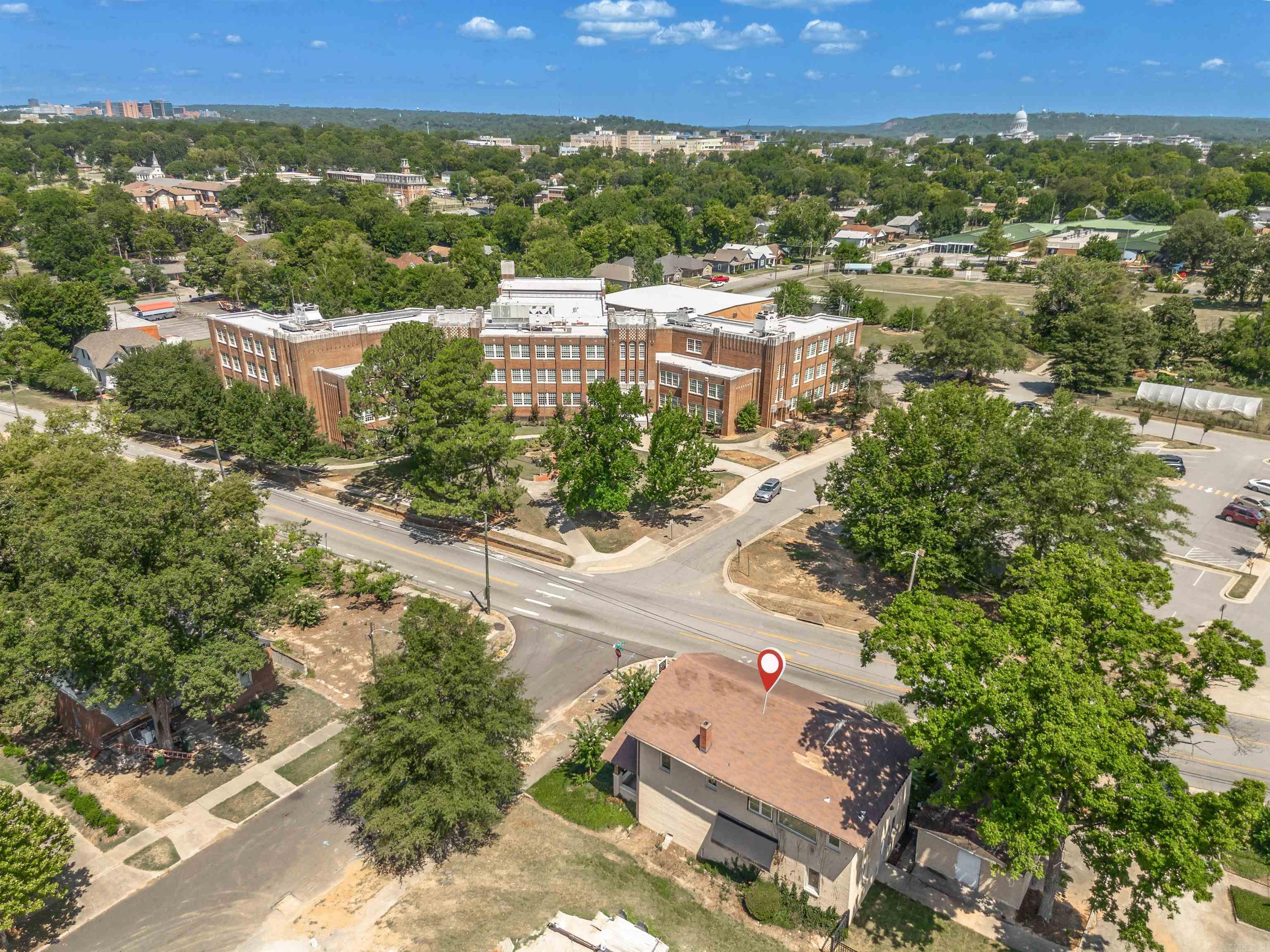 Weldon E Wrights - Residential