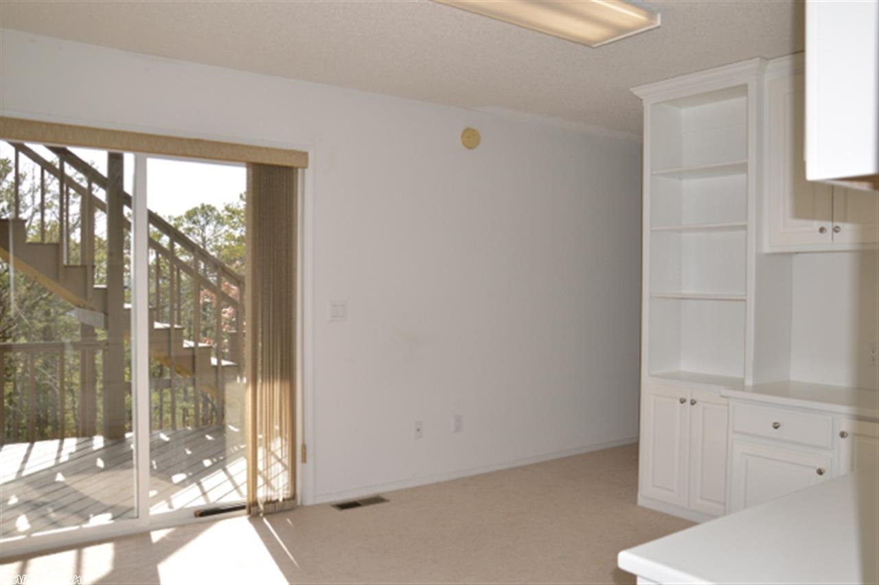 Mesero - Residential