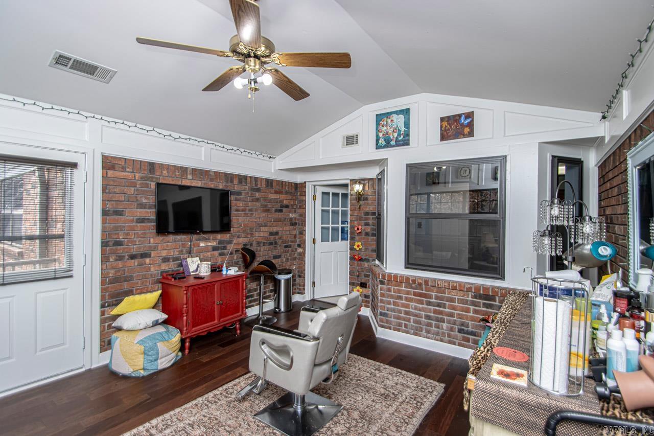 SILVER CREEK - Residential