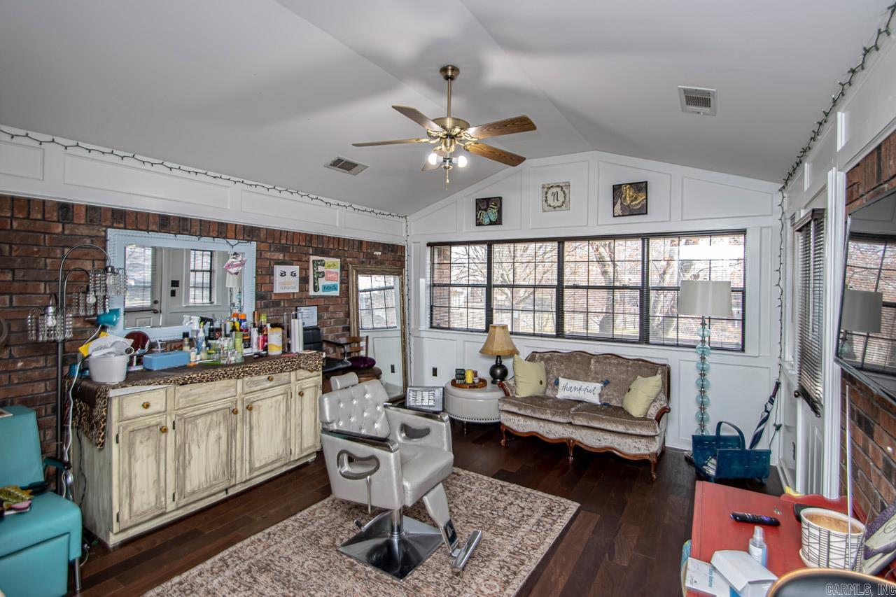 SILVER CREEK - Residential