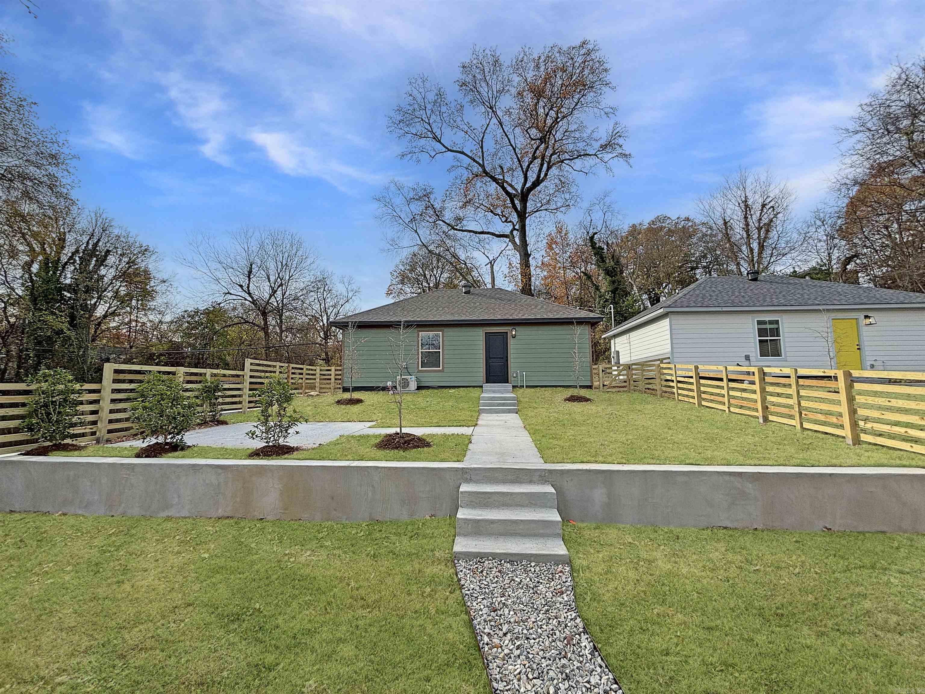 DUVALLS - Residential