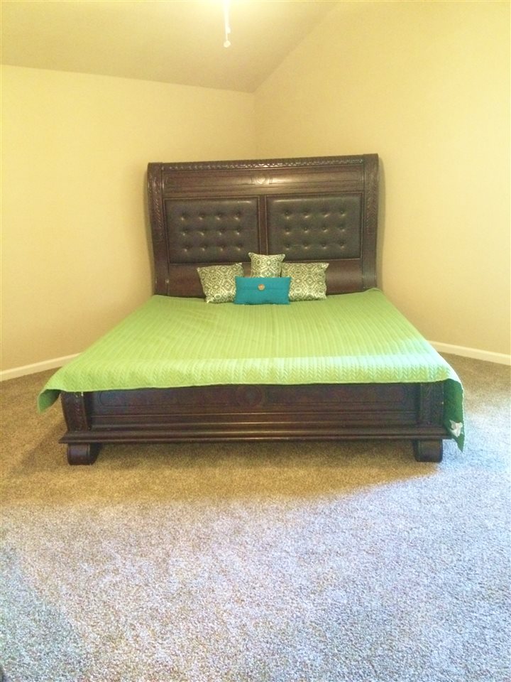 FOXWOOD J - Residential