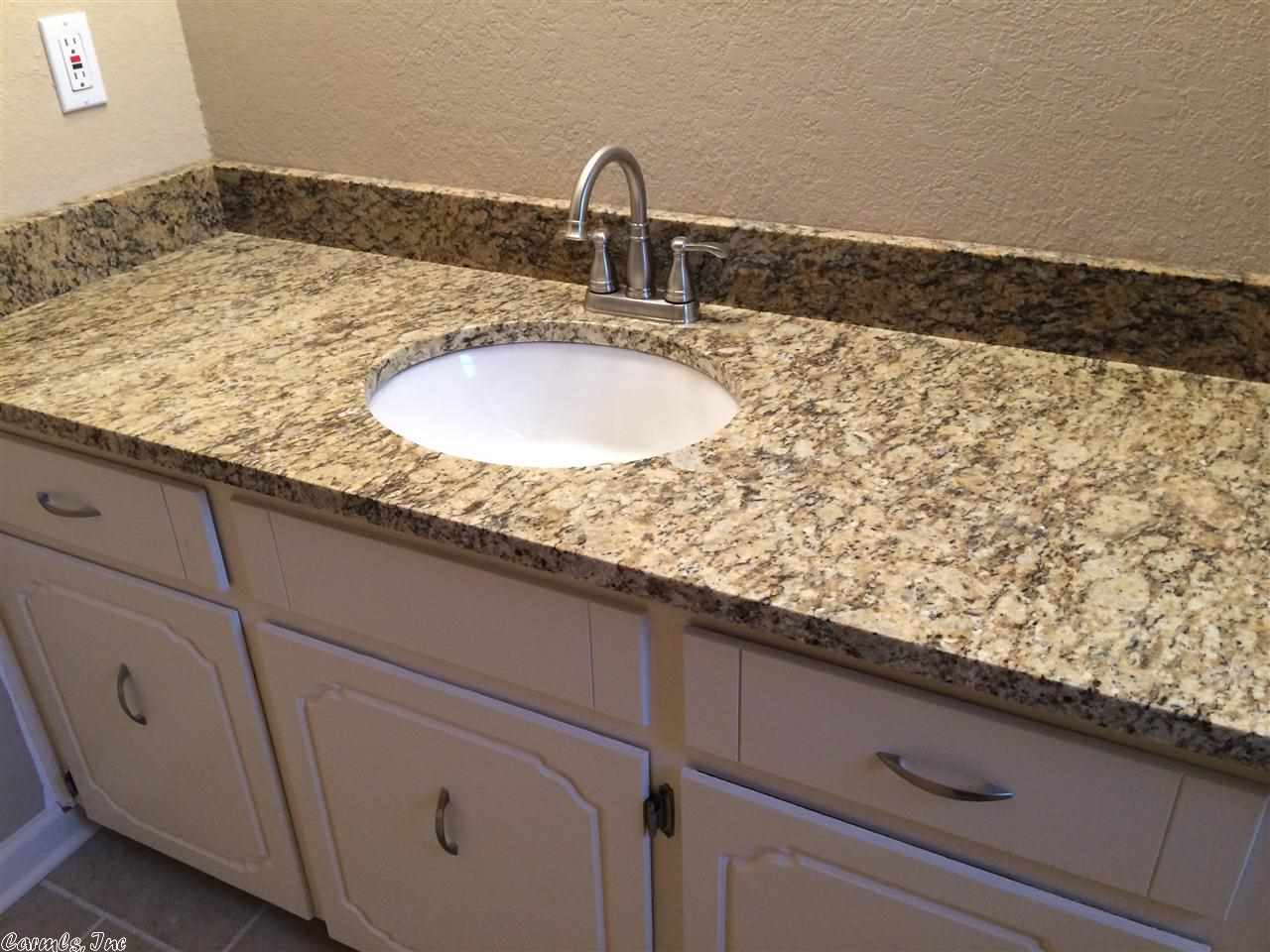 FOXWOOD J - Residential