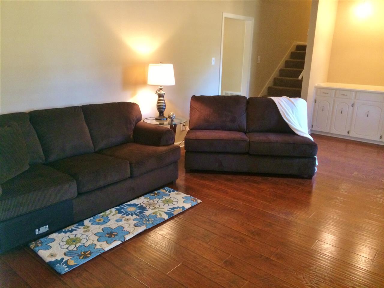 FOXWOOD J - Residential