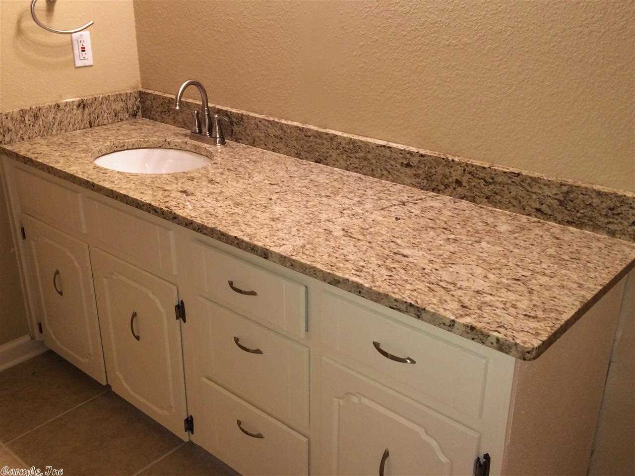 FOXWOOD J - Residential