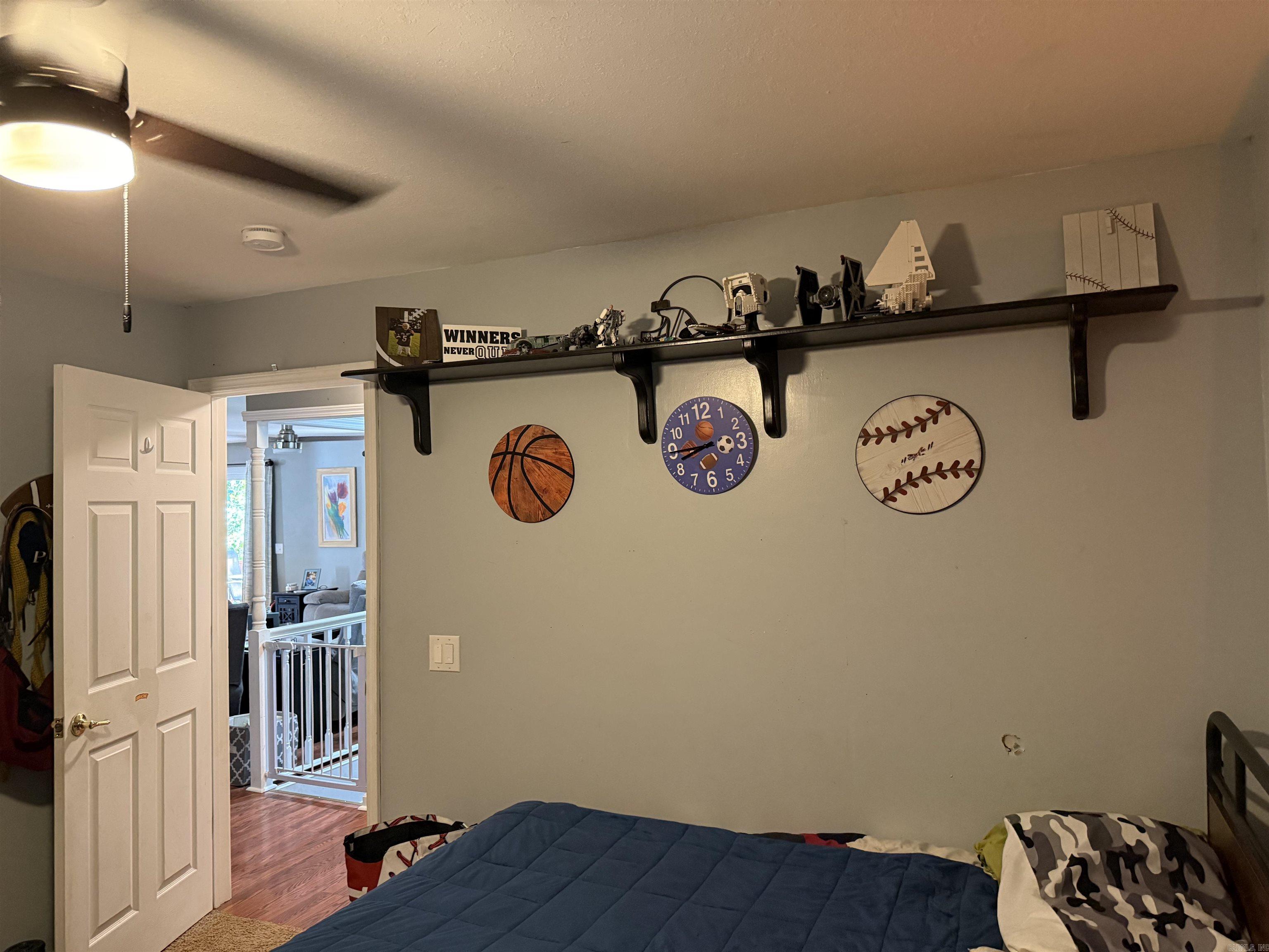 COUNTRY CLUB EST PH I - Residential