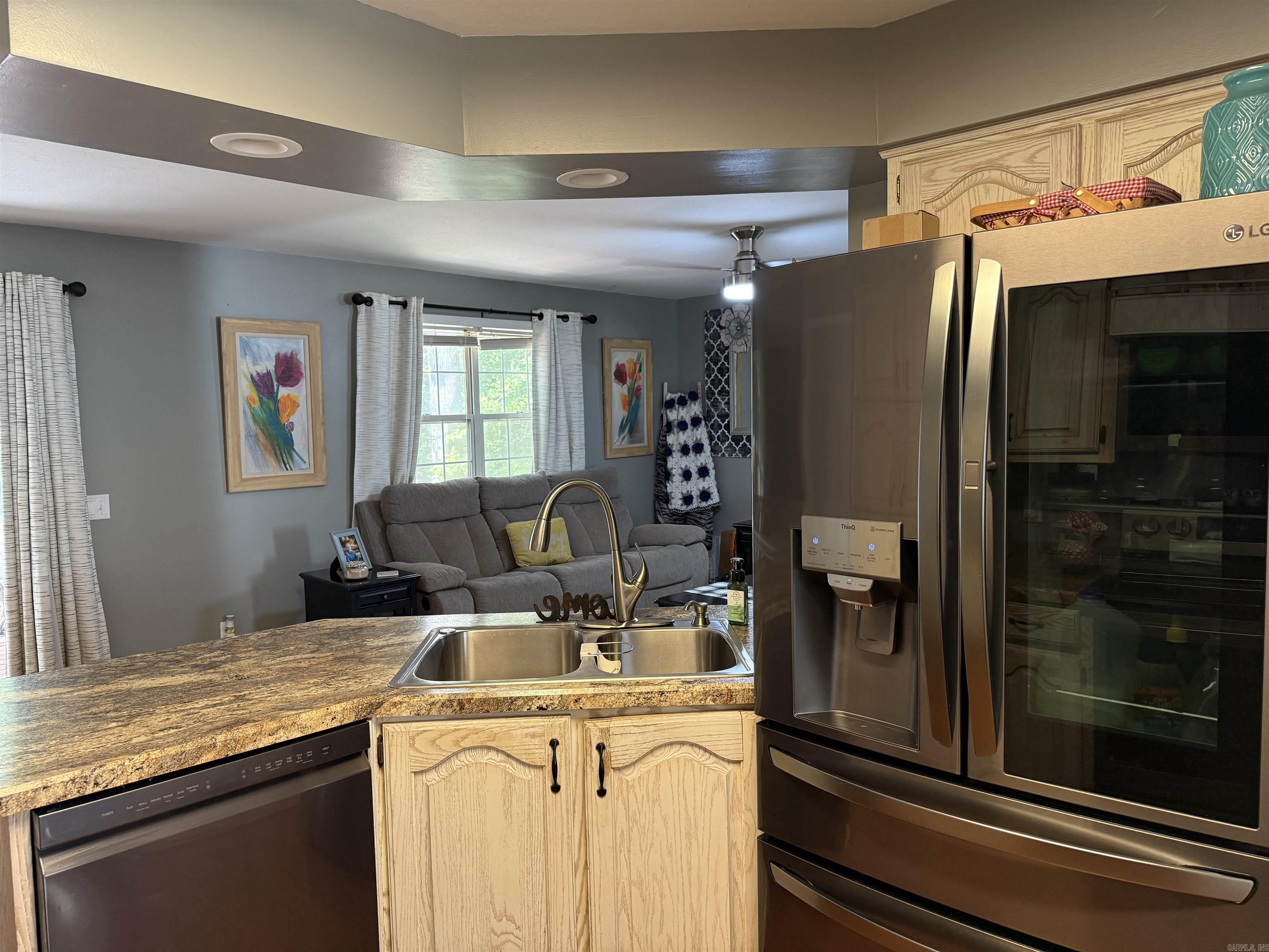 COUNTRY CLUB EST PH I - Residential