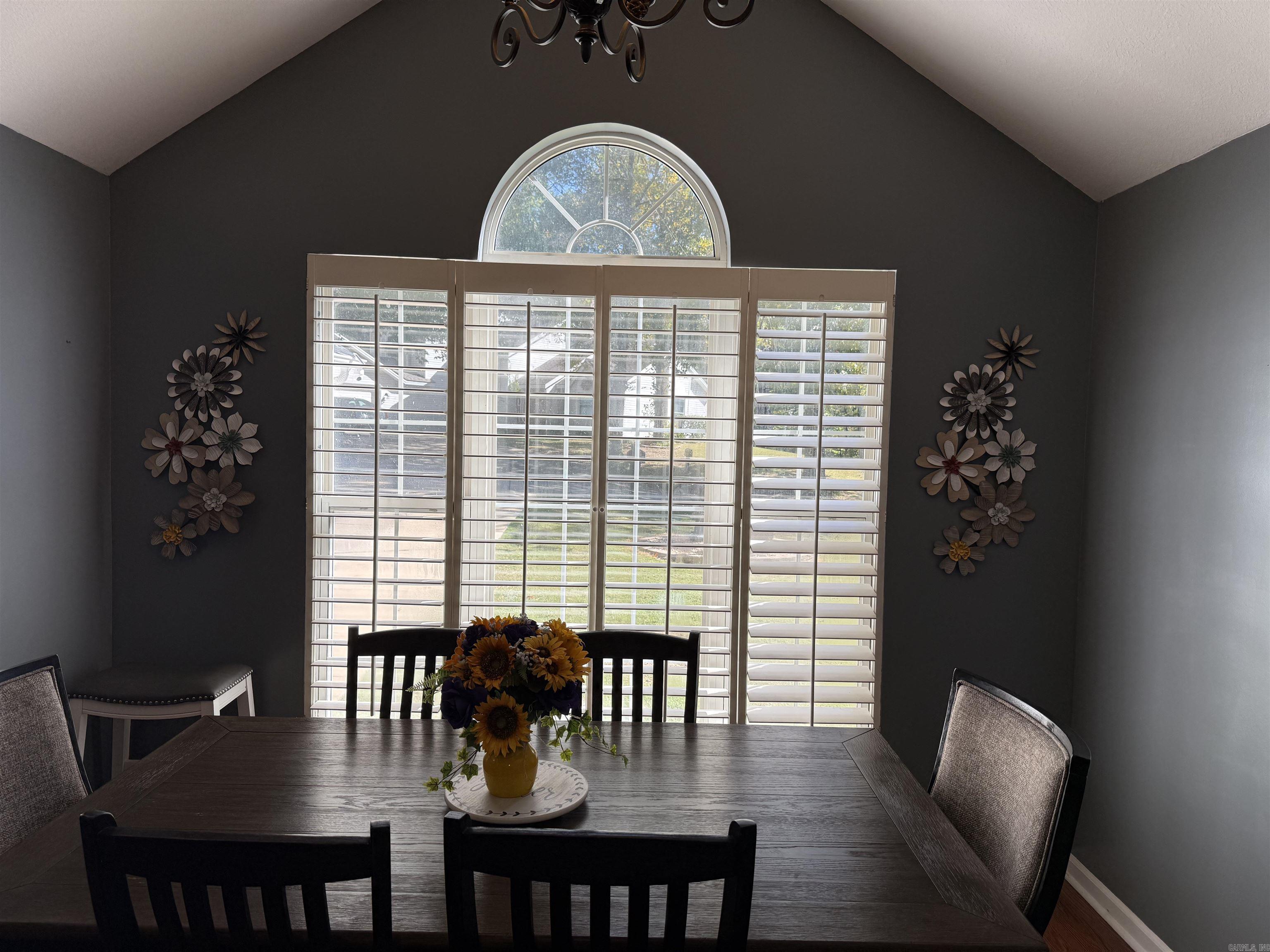 COUNTRY CLUB EST PH I - Residential