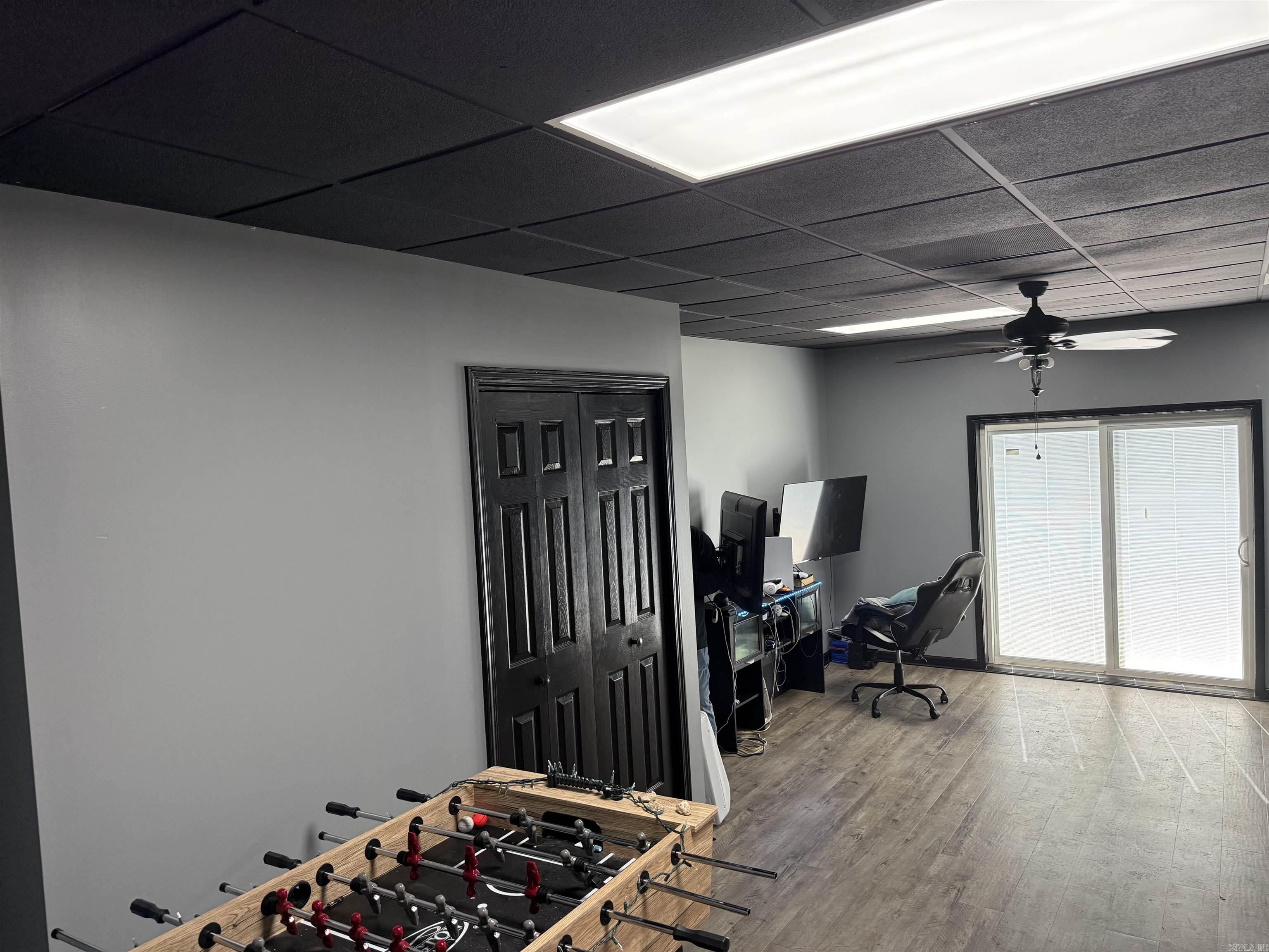 COUNTRY CLUB EST PH I - Residential