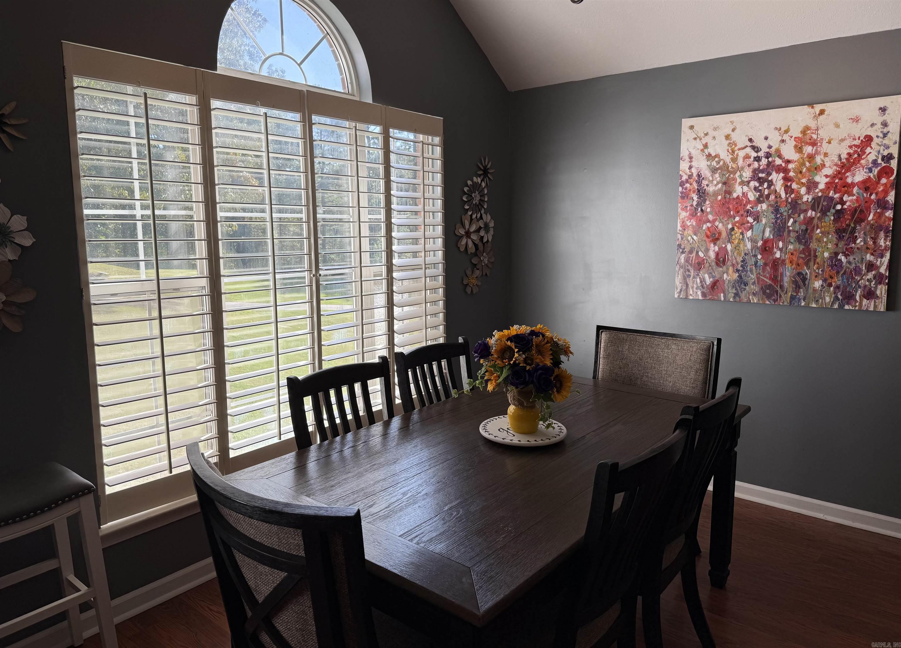 COUNTRY CLUB EST PH I - Residential