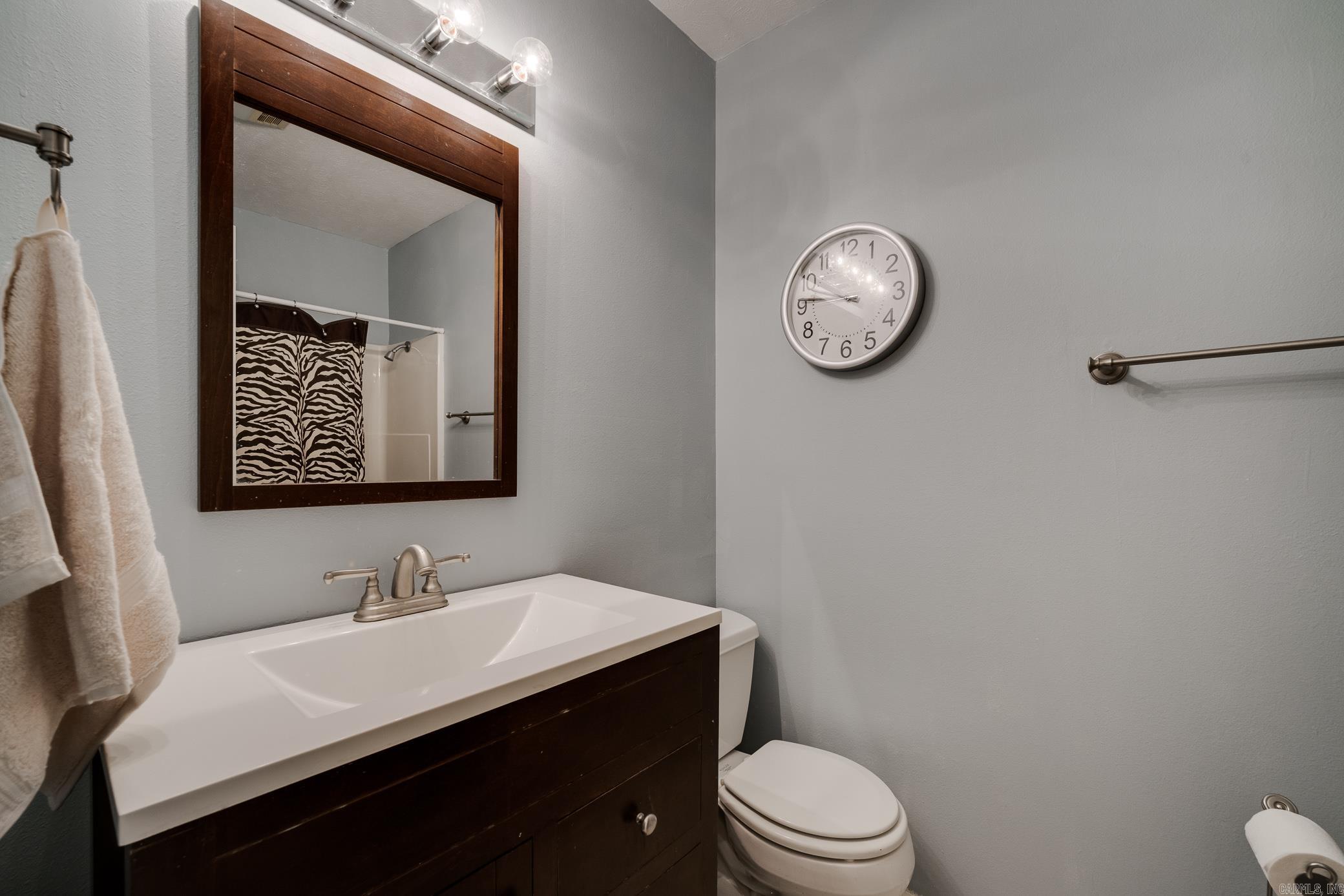 ROYAL OAKS - Residential