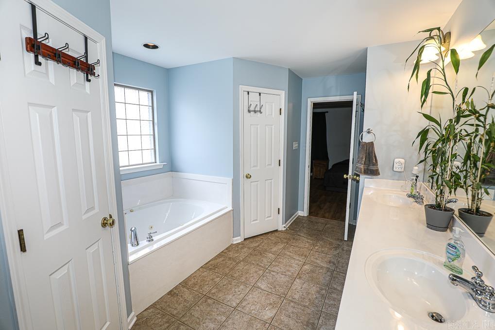 HERITAGE FARM - Residential