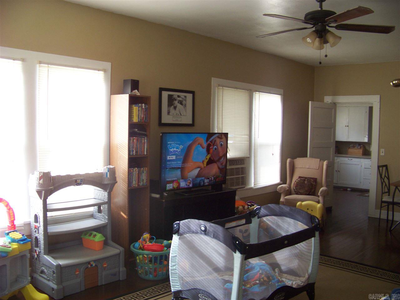 HALL ADDITION - Residential