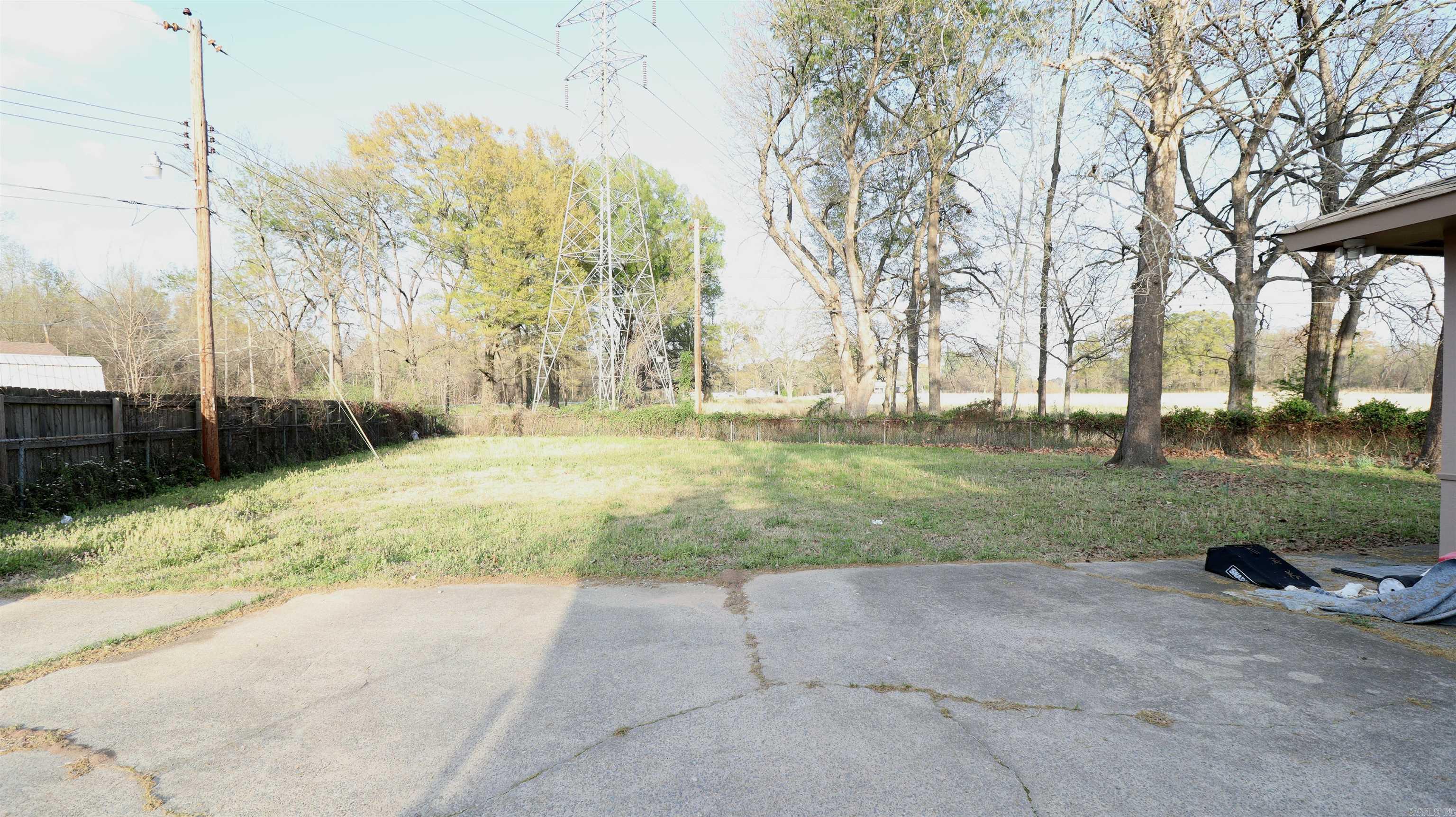 Delta Lawn - Residential