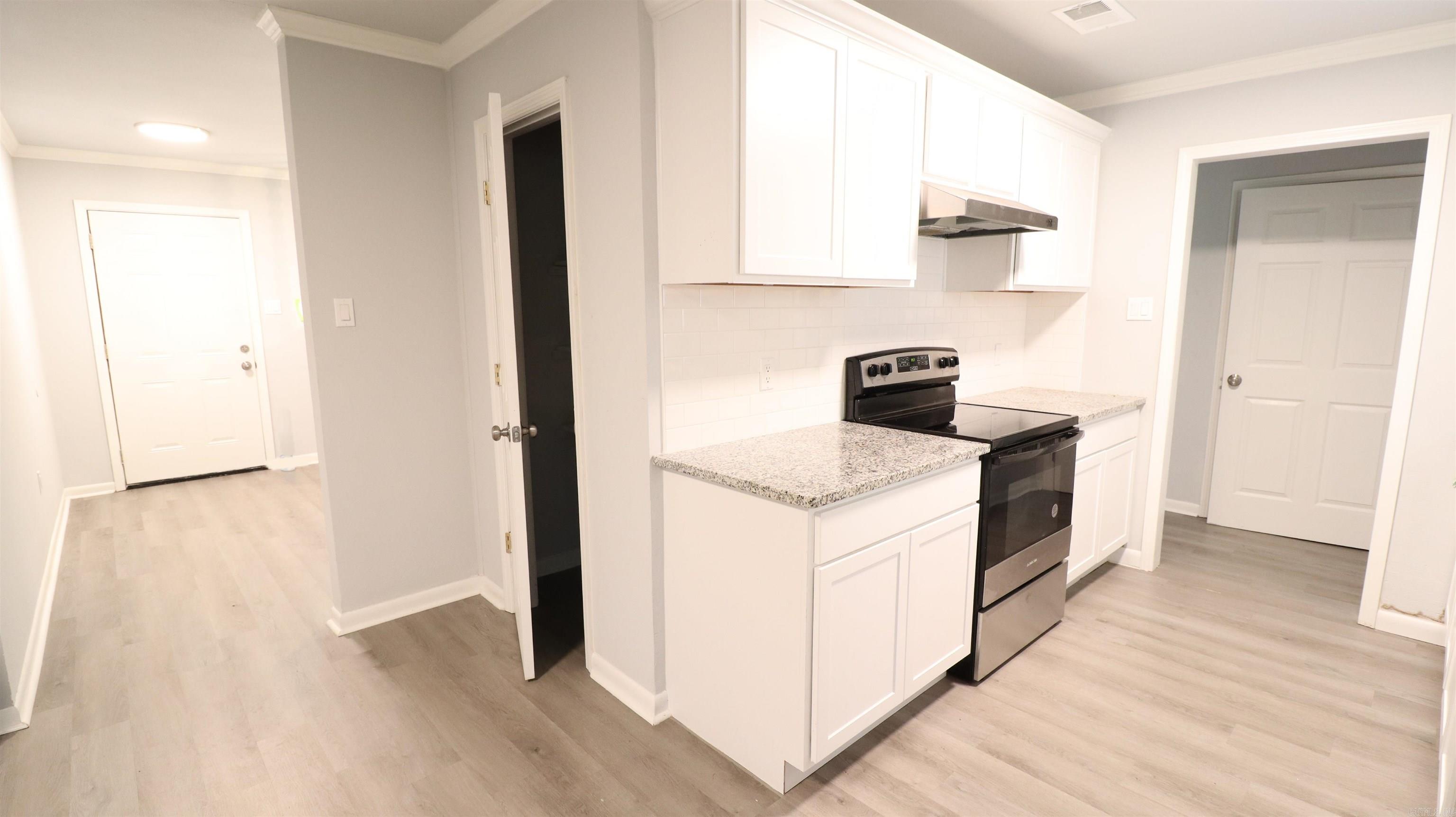 Delta Lawn - Residential