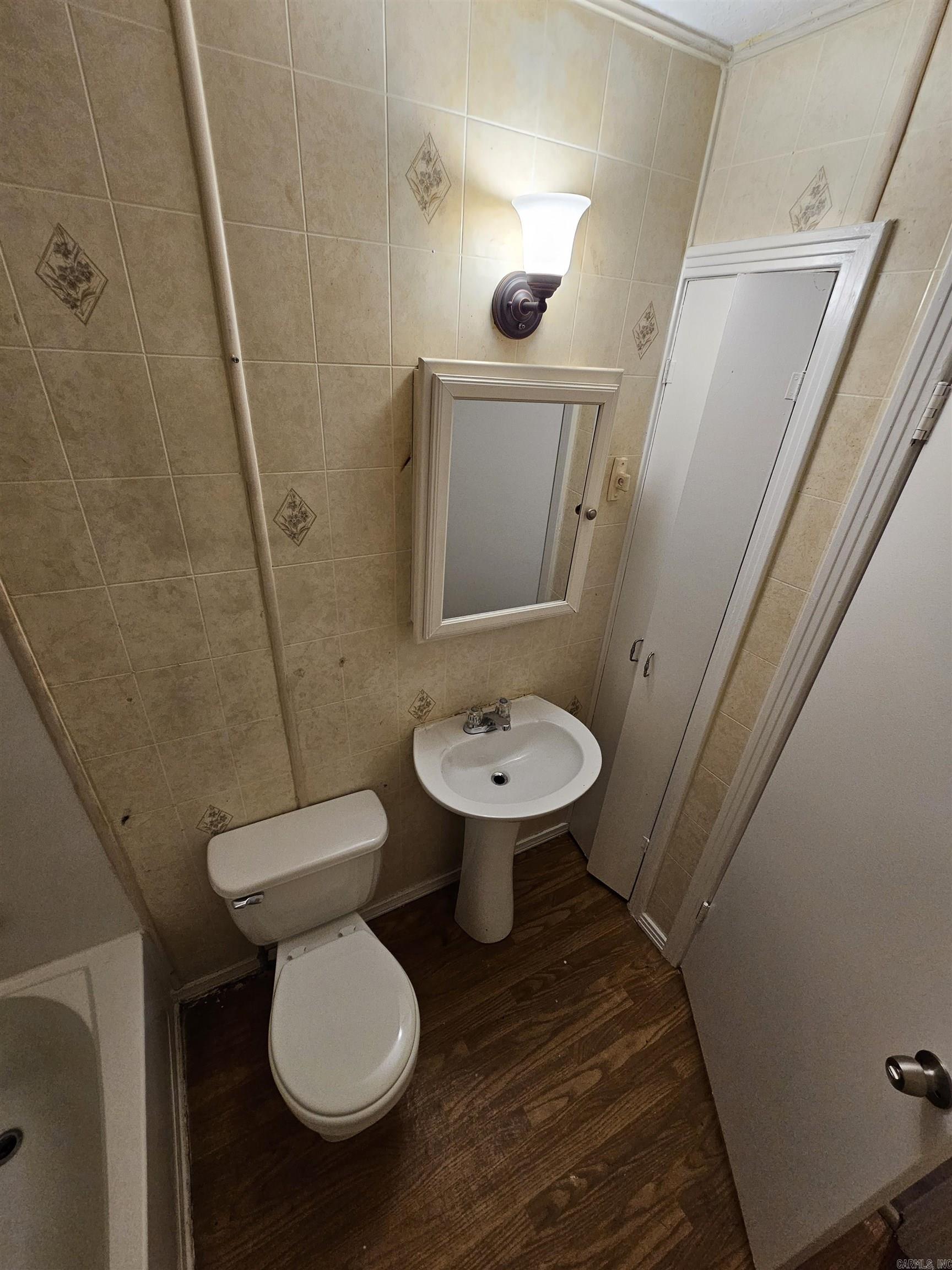 HAYS J H - Residential